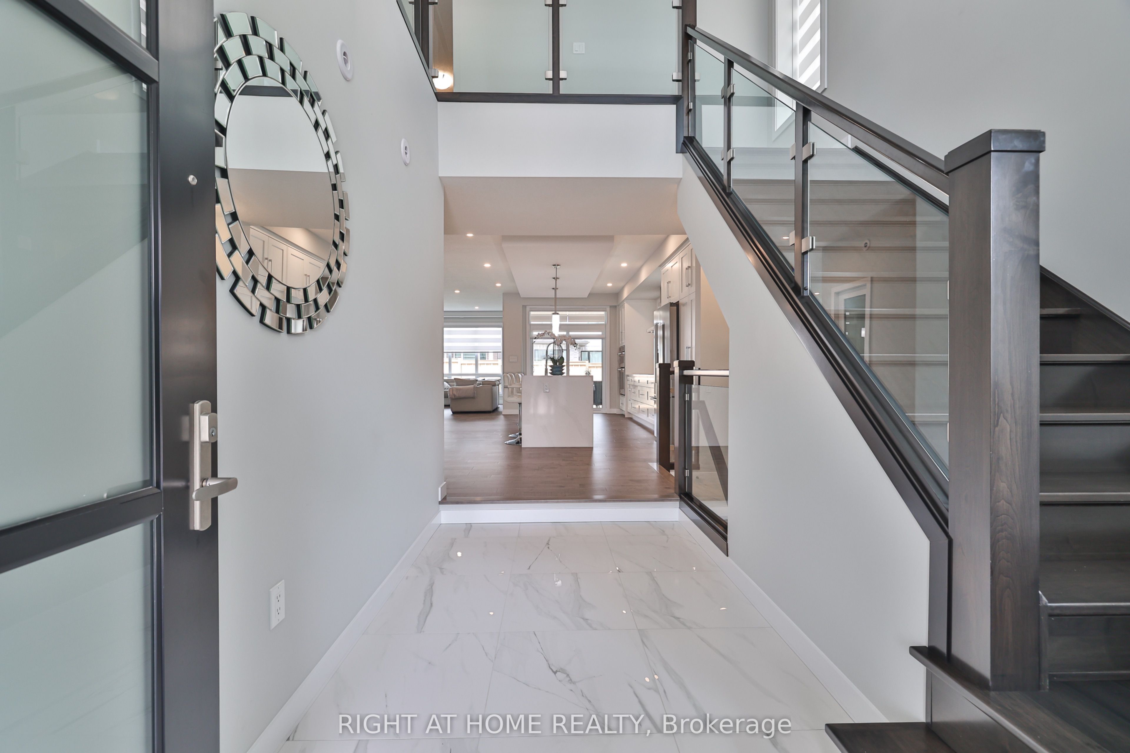 8 Ryder Avenue