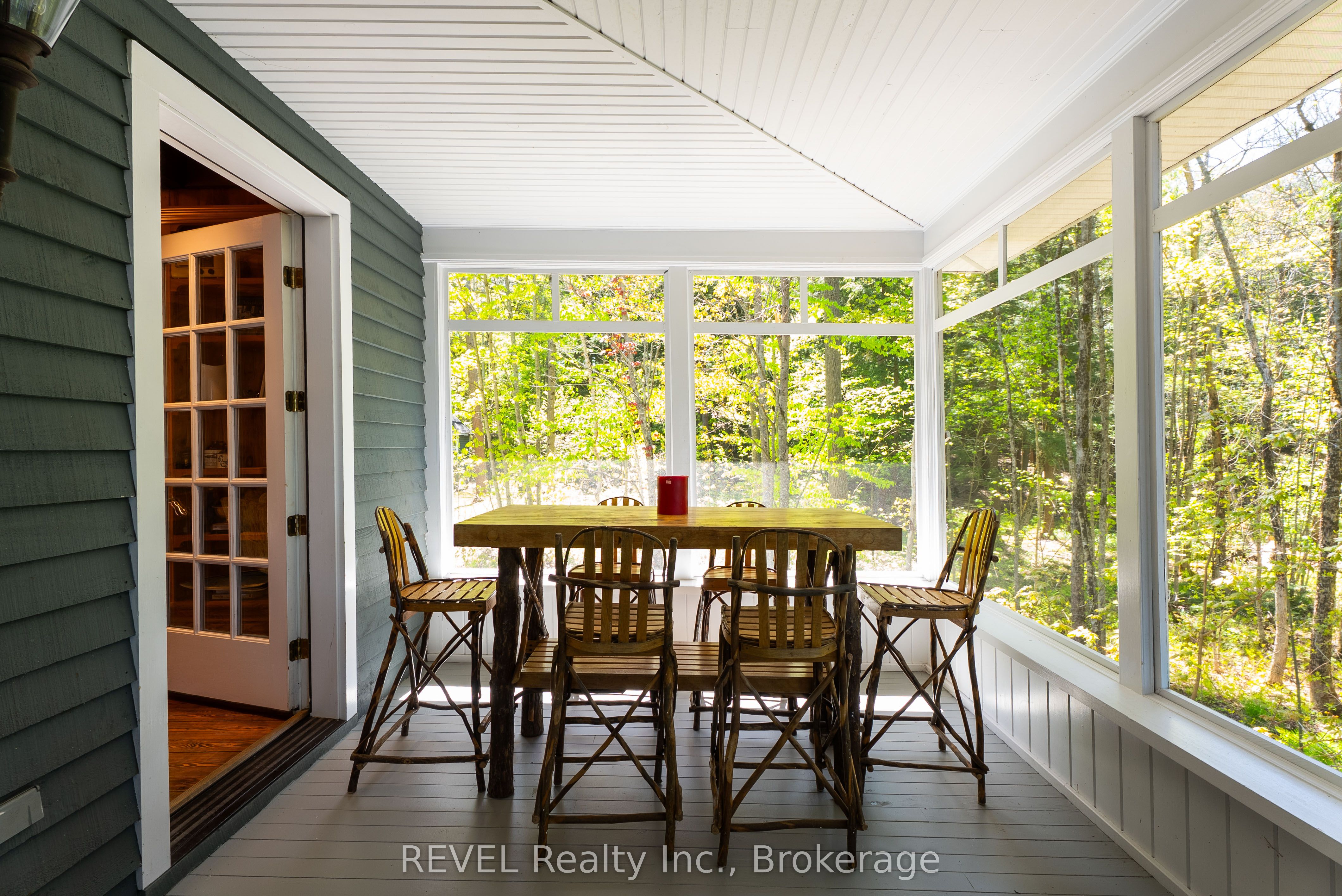 14-M72 Grandview Island