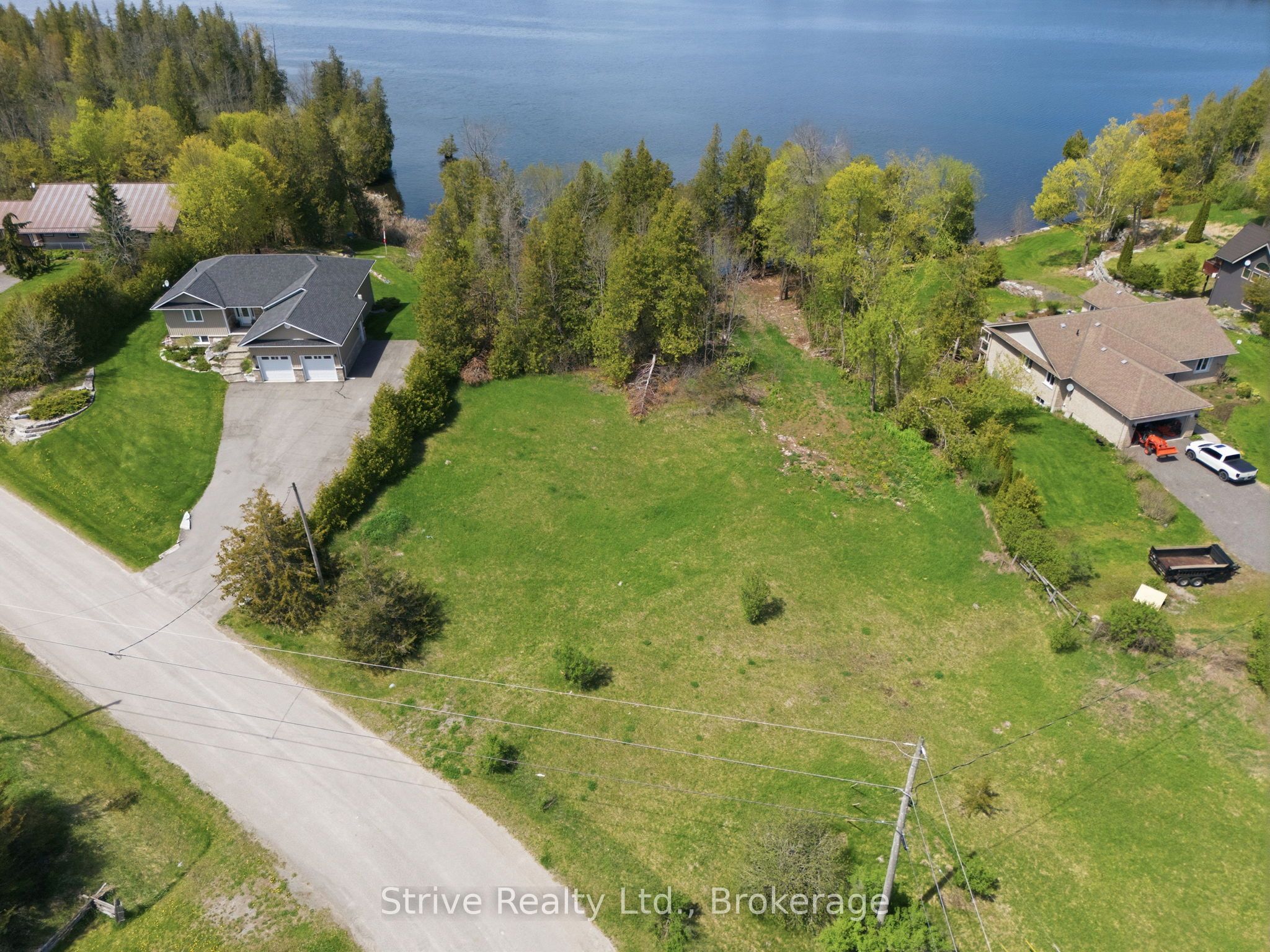 00 Lakeview Drive