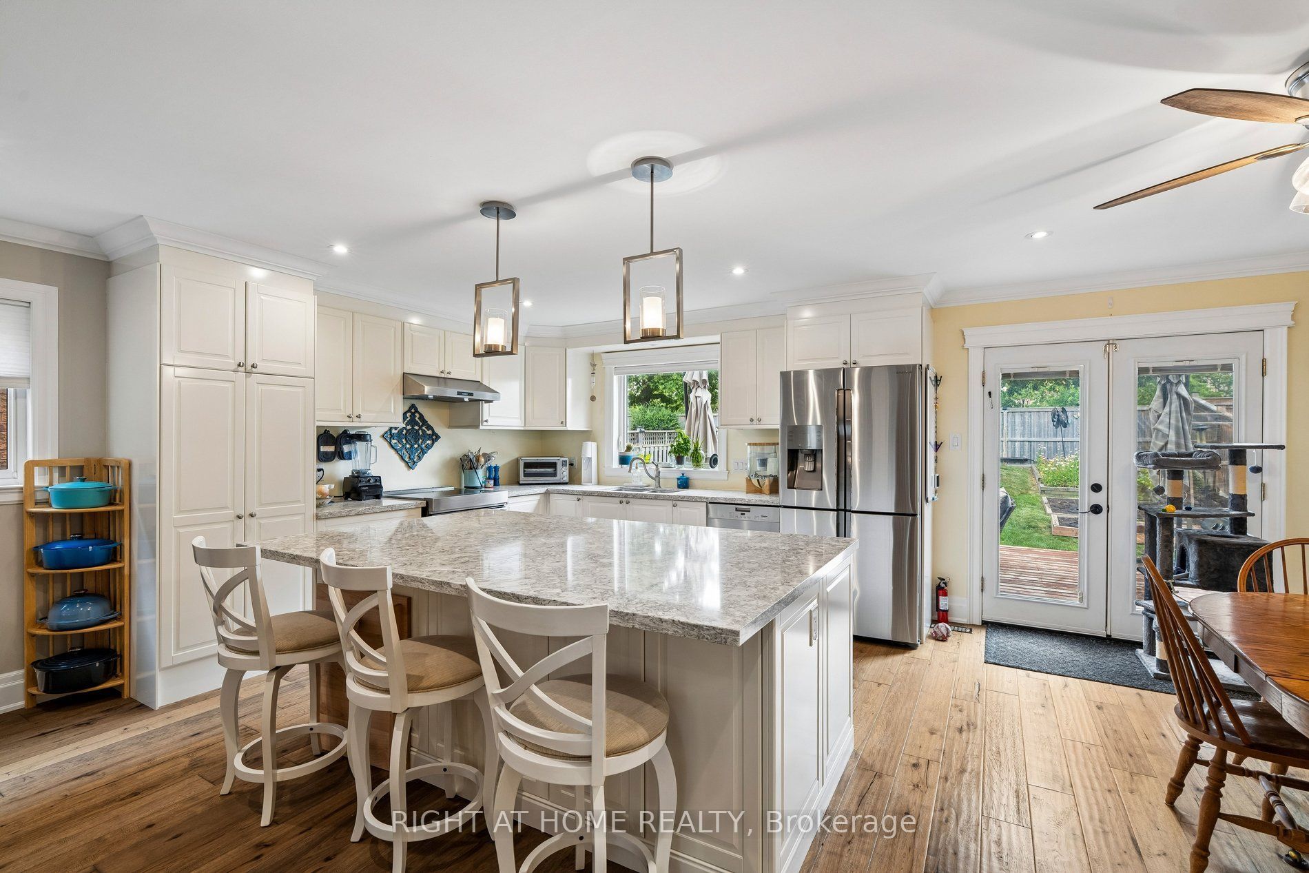 3525 Bertrand Road