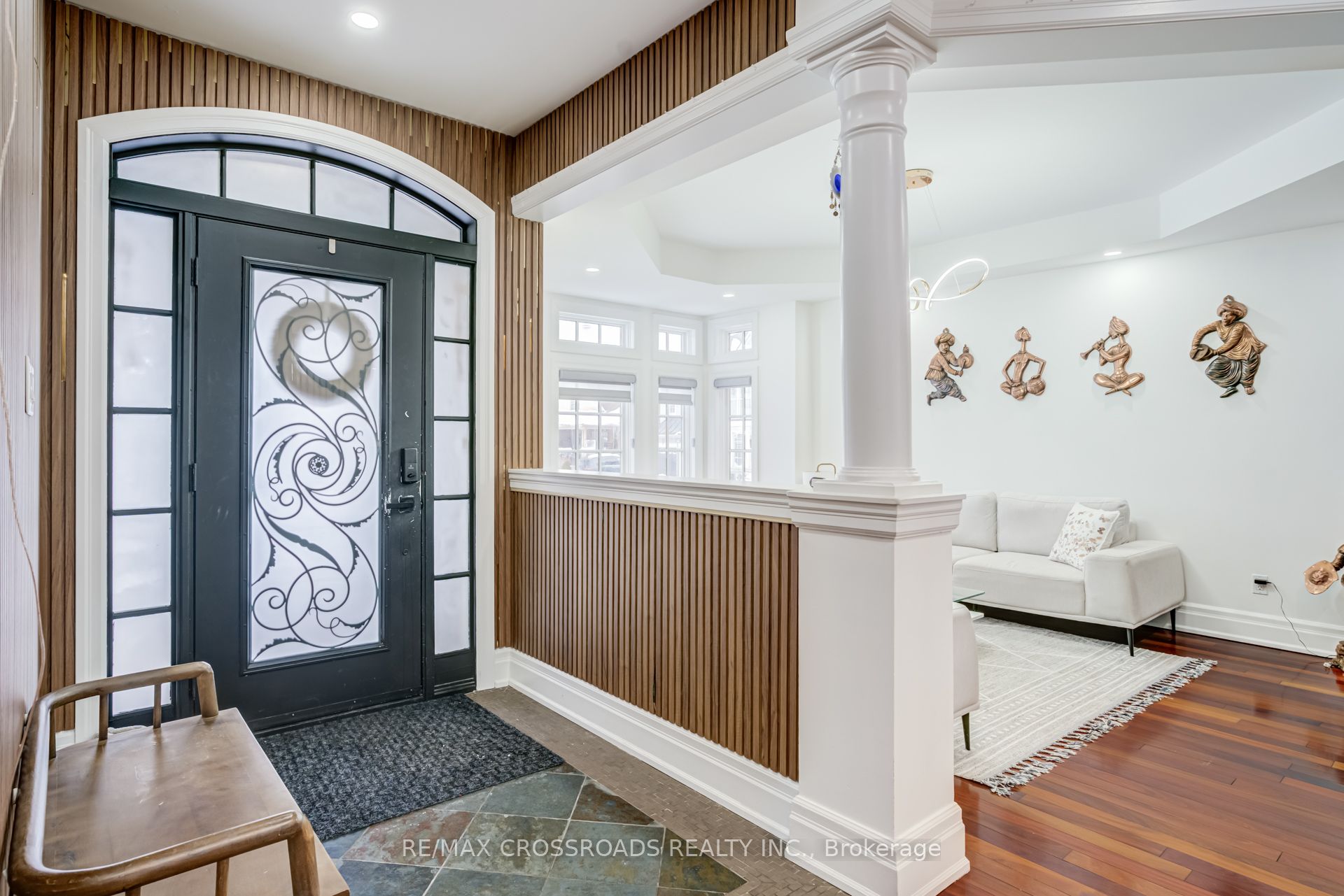 1653 Goldenridge Road