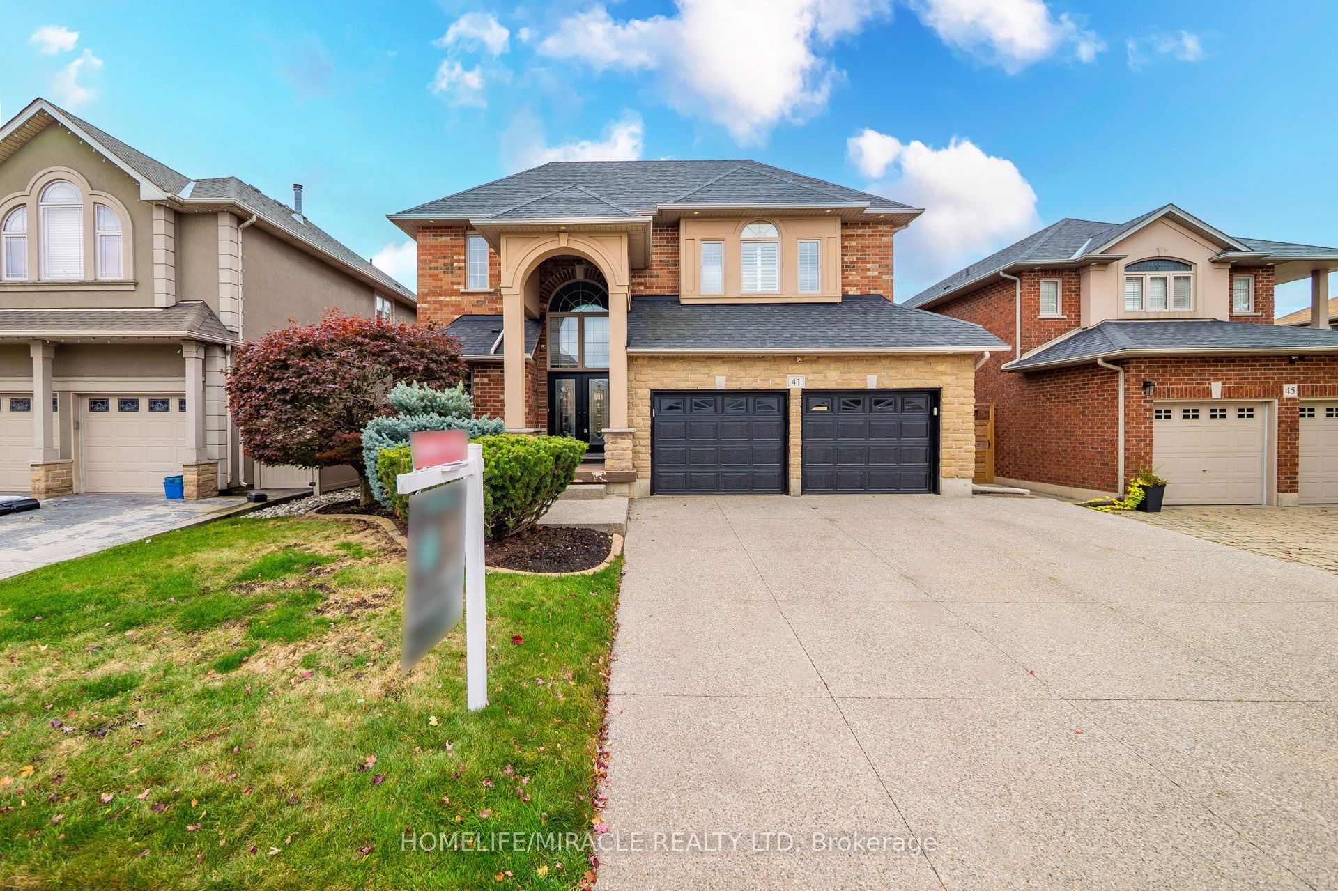 41 Kingsview Drive