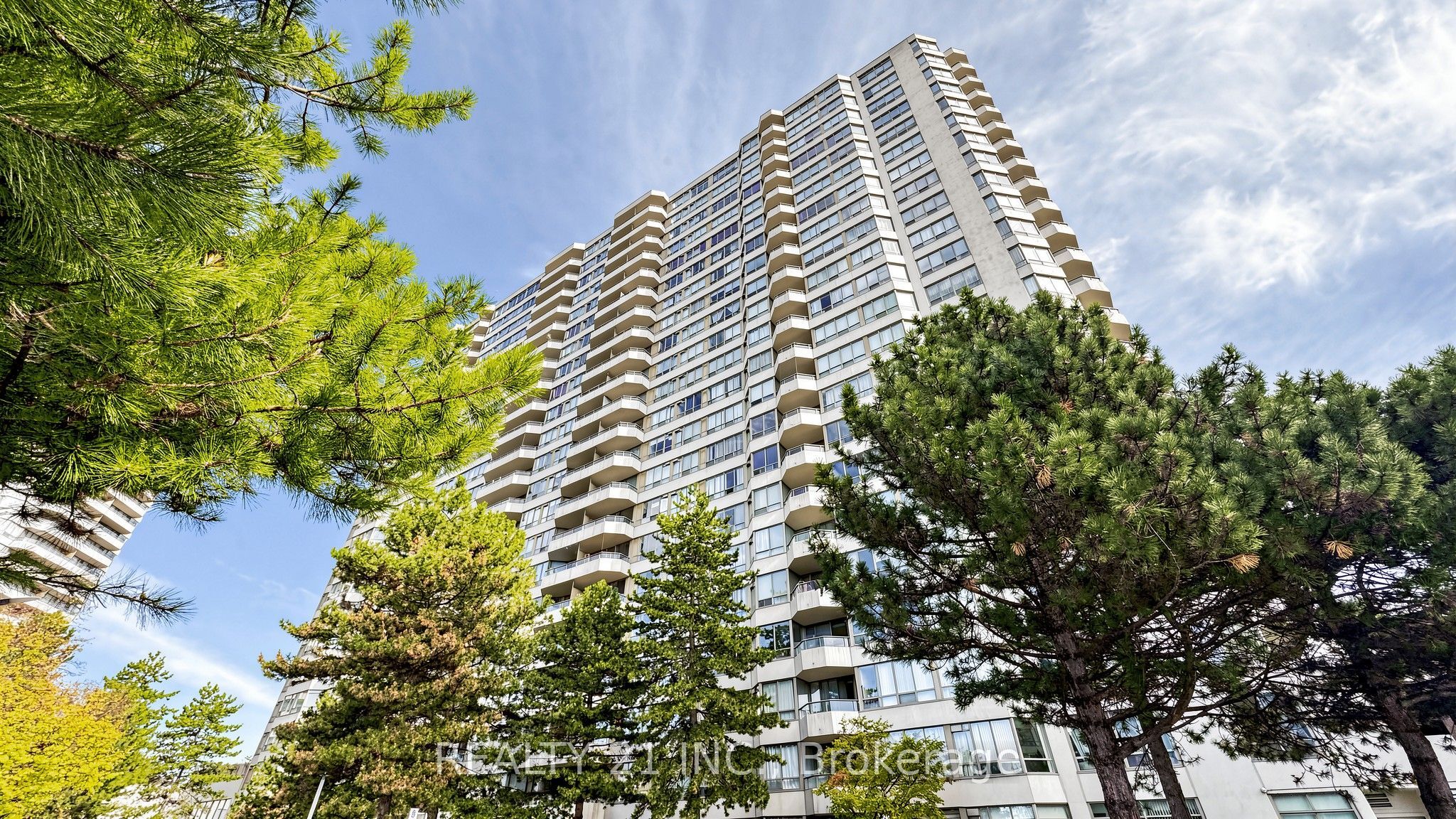 3 Greystone Walk Drive 429