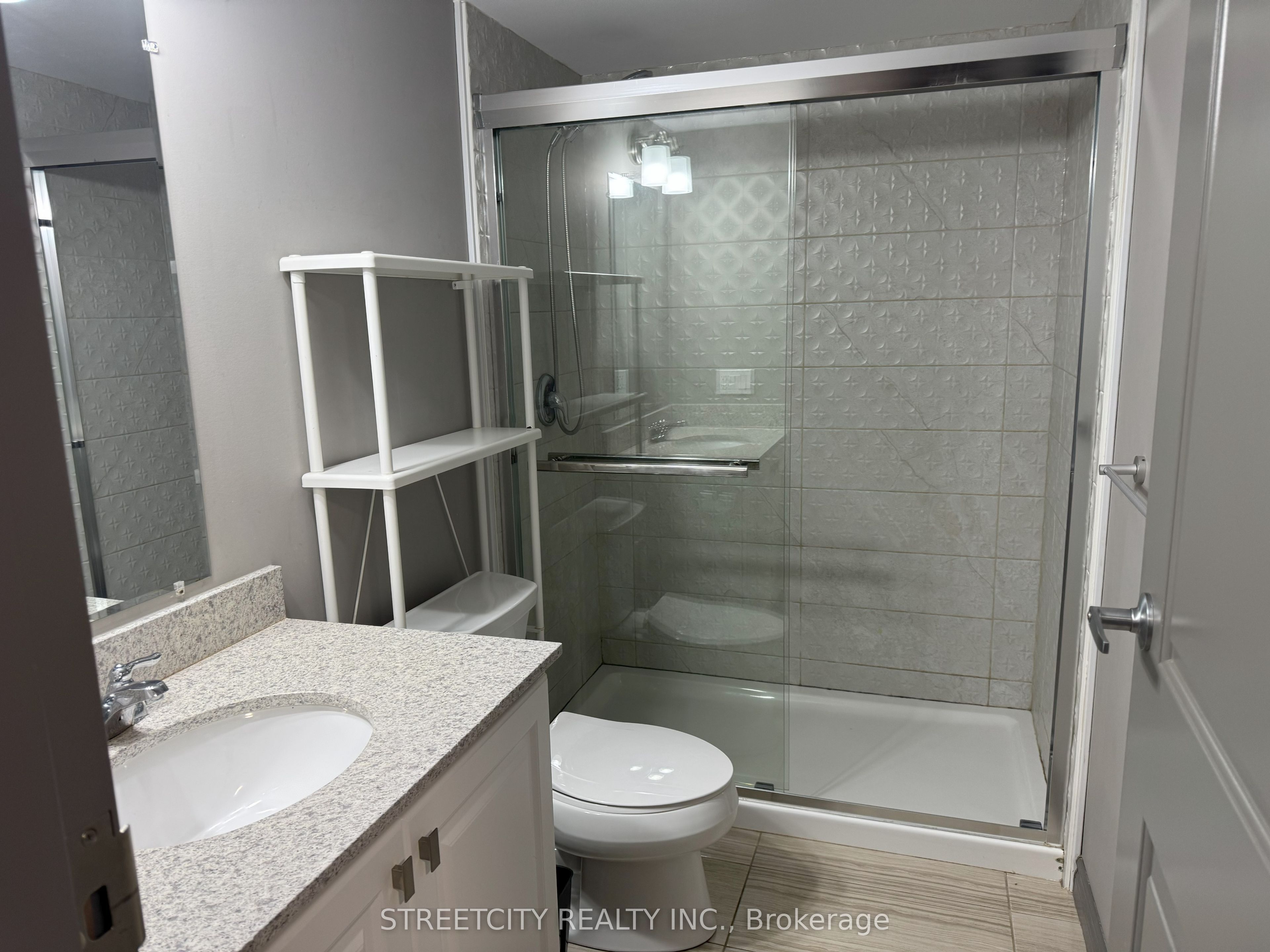 321 Spruce Street 501