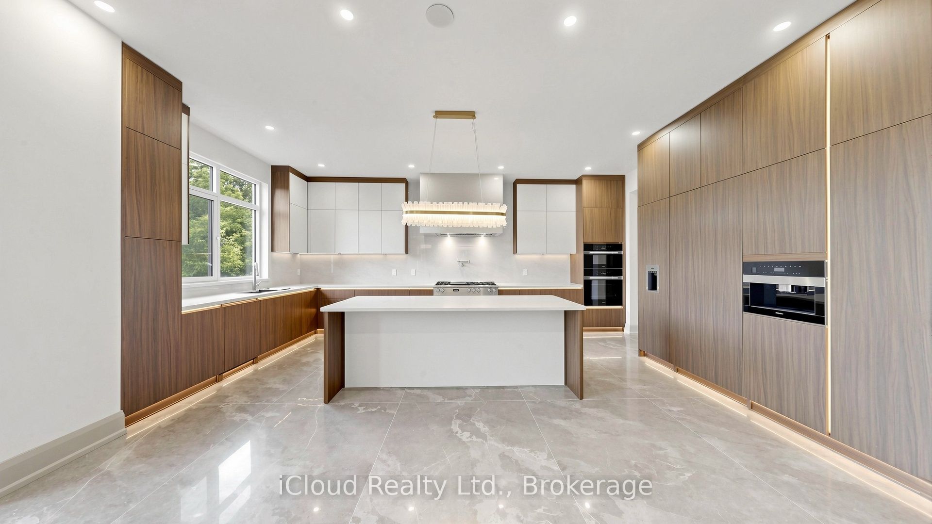 2539 Rugby Road