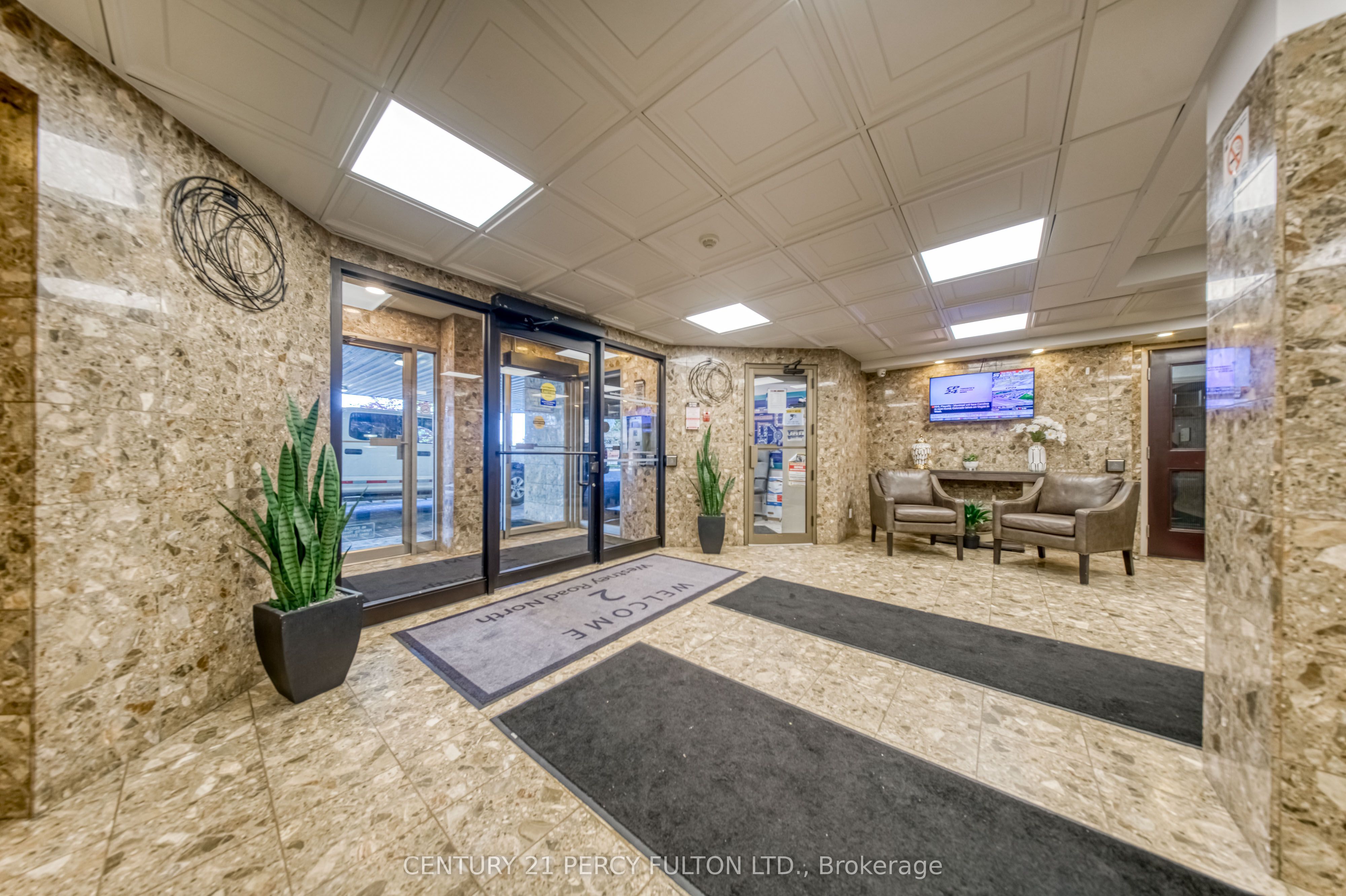 2 Westney Road N 1004