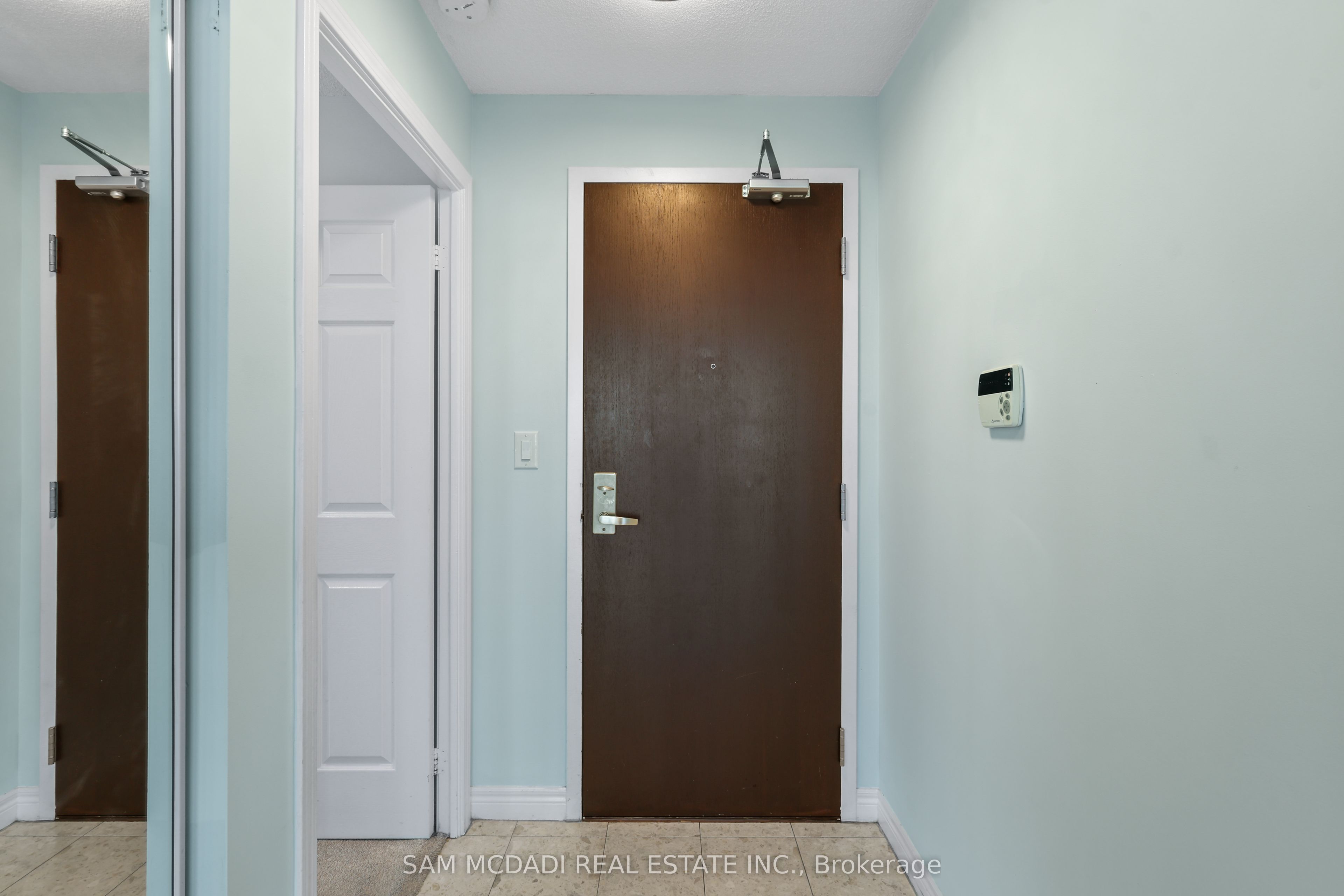 208 Enfield Place 1103