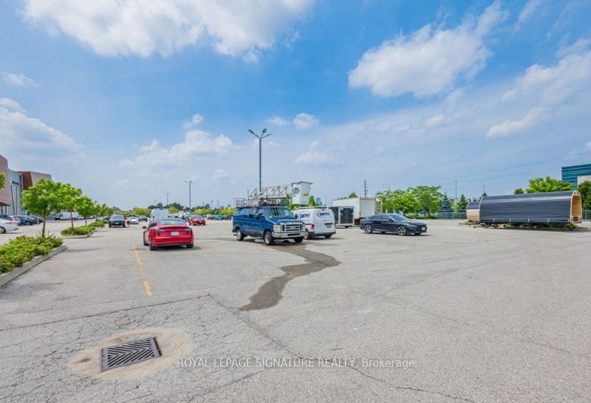 7250 Keele Street 217