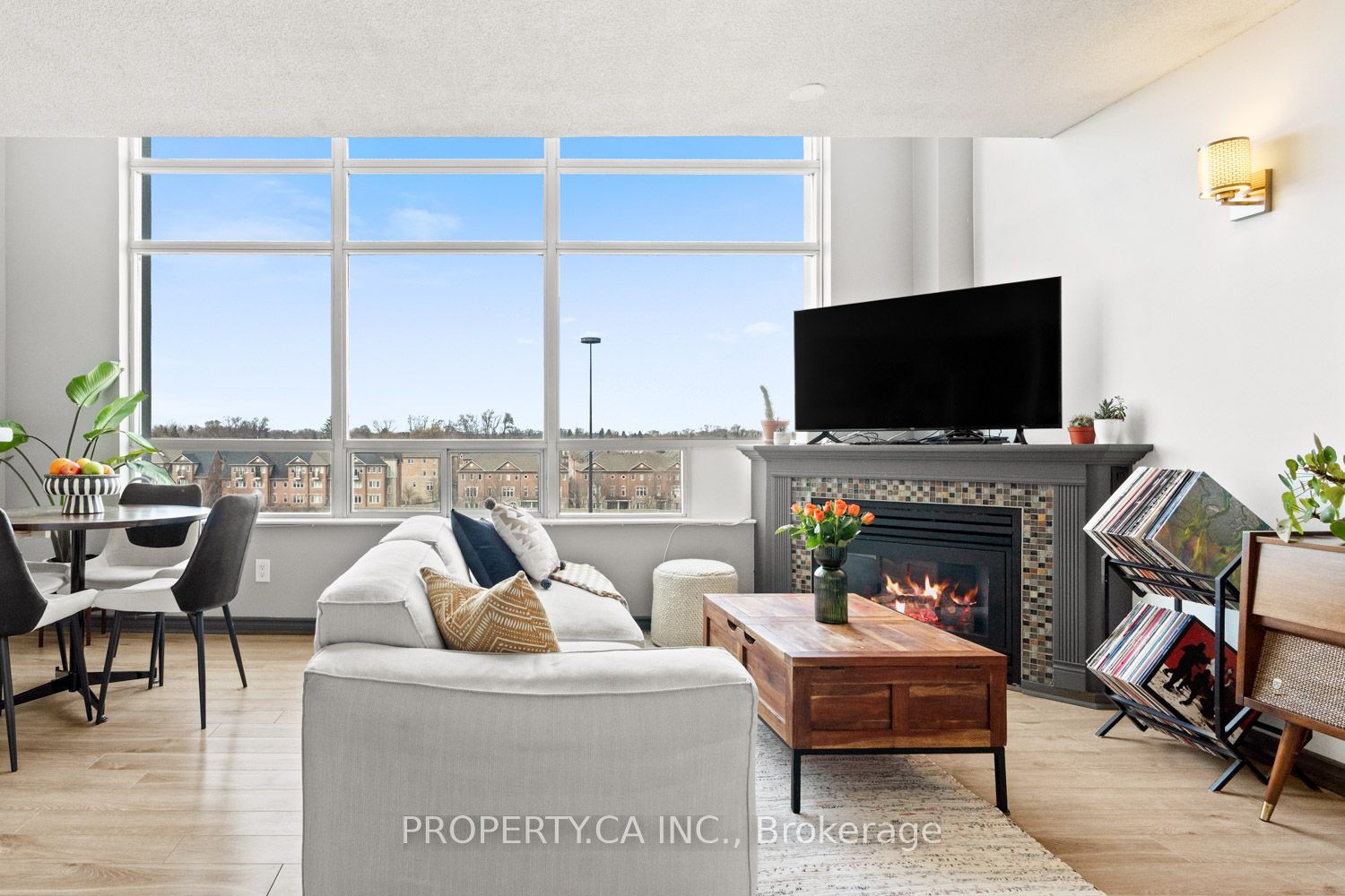 200 Manitoba Street 421