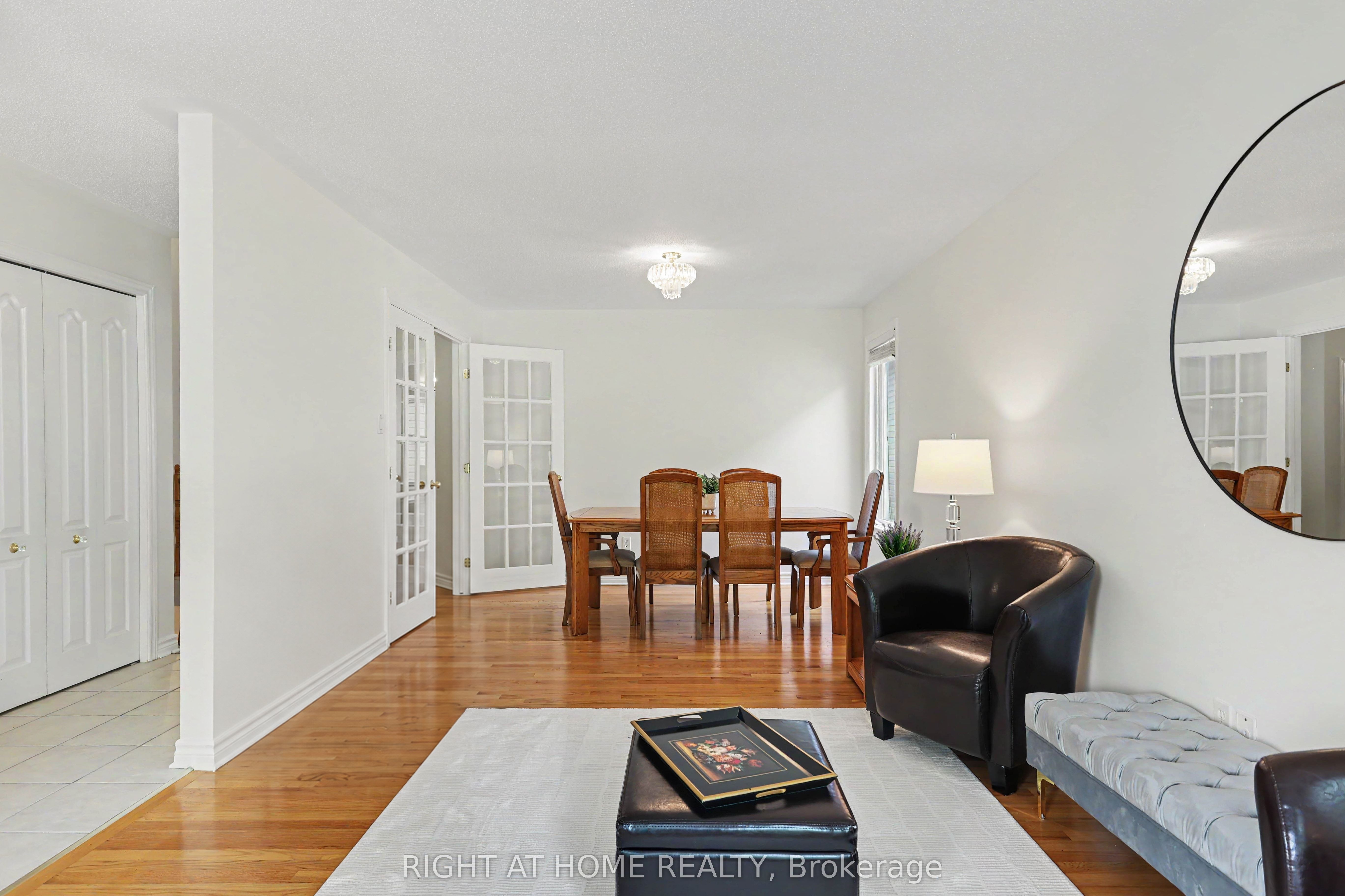 54 Fieldcrest Avenue