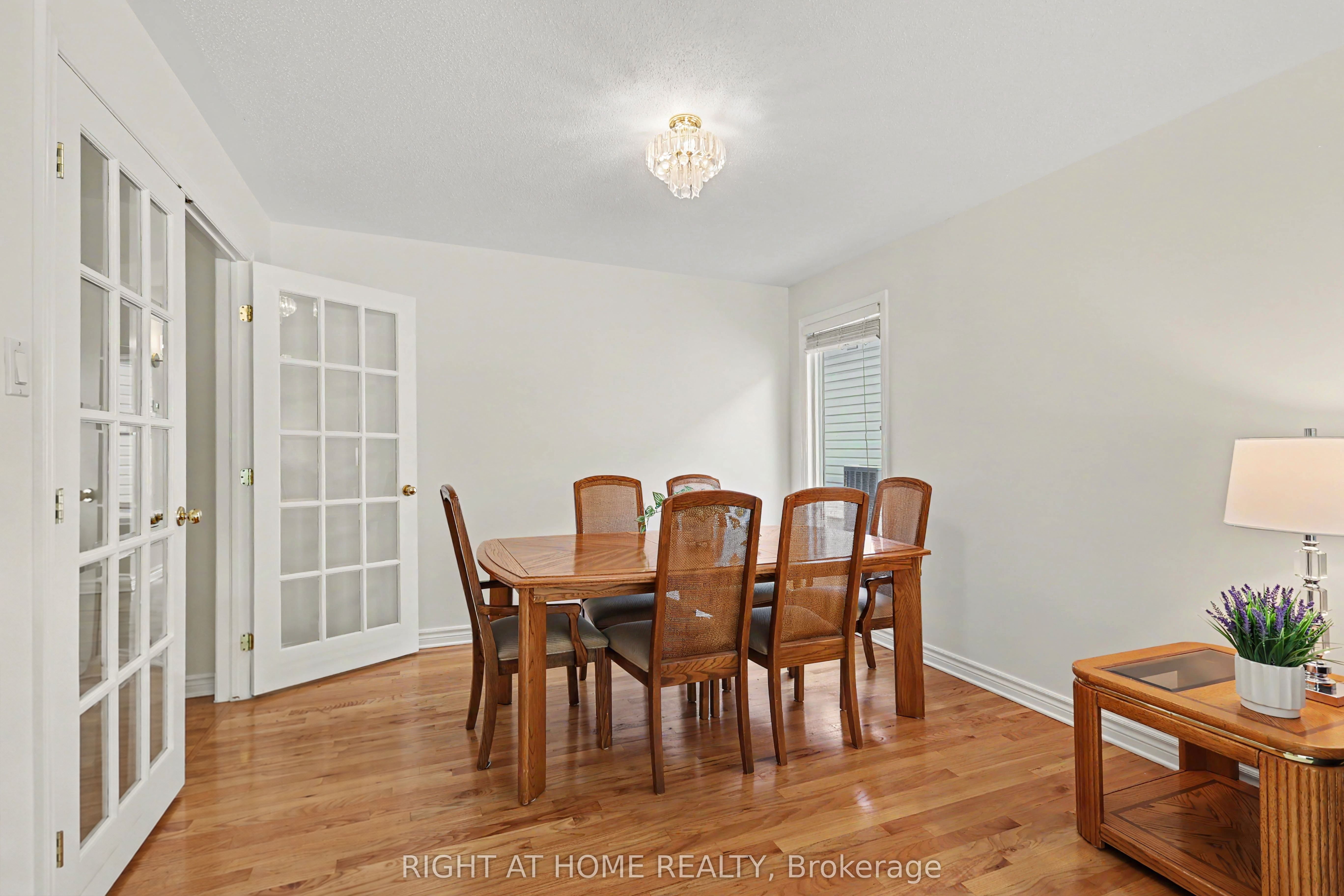 54 Fieldcrest Avenue