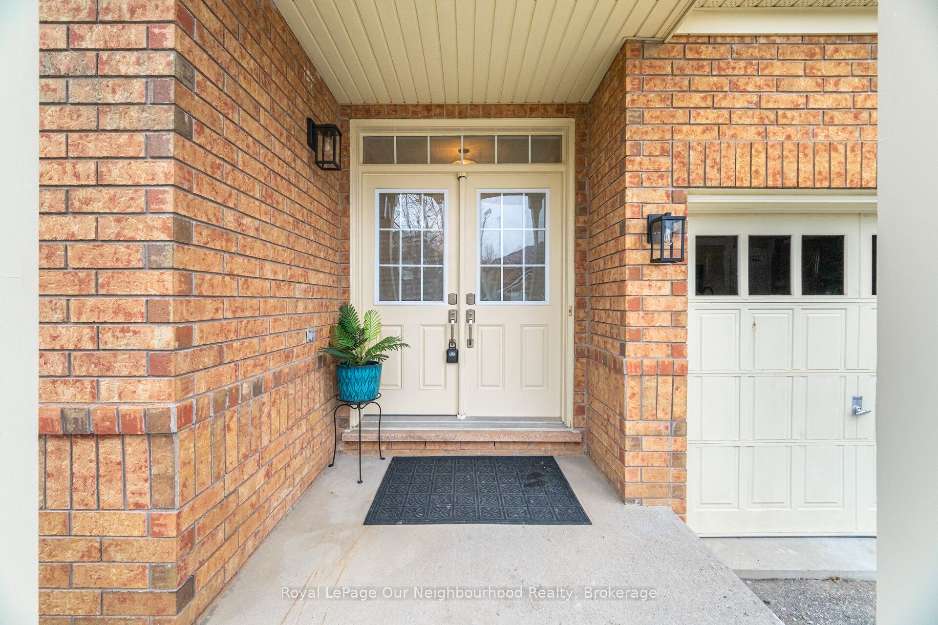69 Bloomsbury Avenue