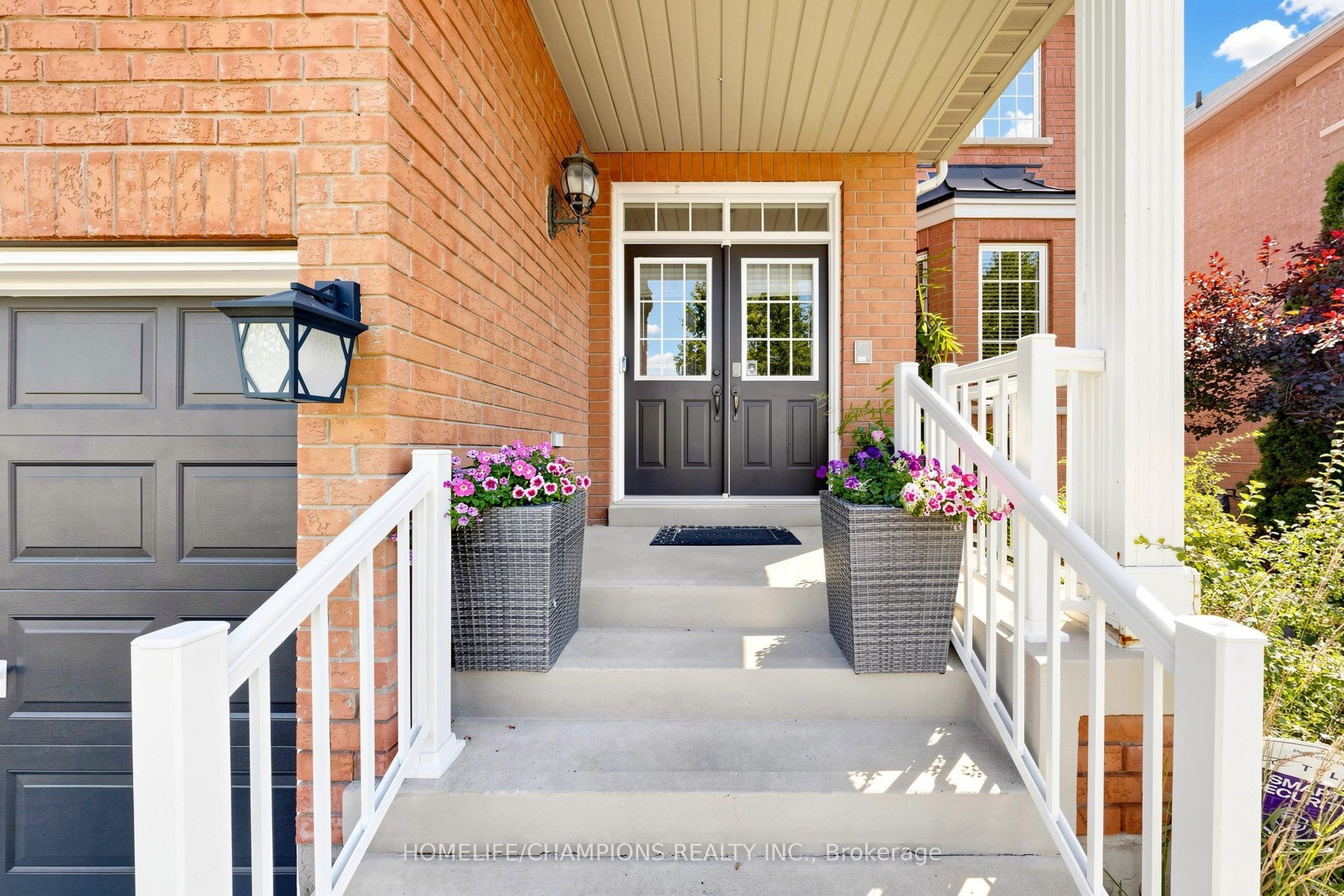 19 Tweedie Crescent