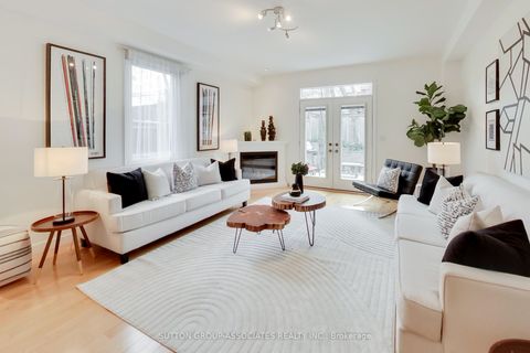 80A Robina Avenue Toronto C03 ON M6C 3Y7