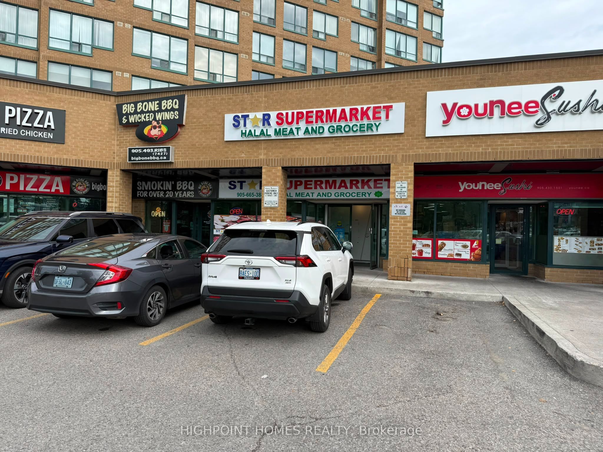 701 Rossland Road E 13