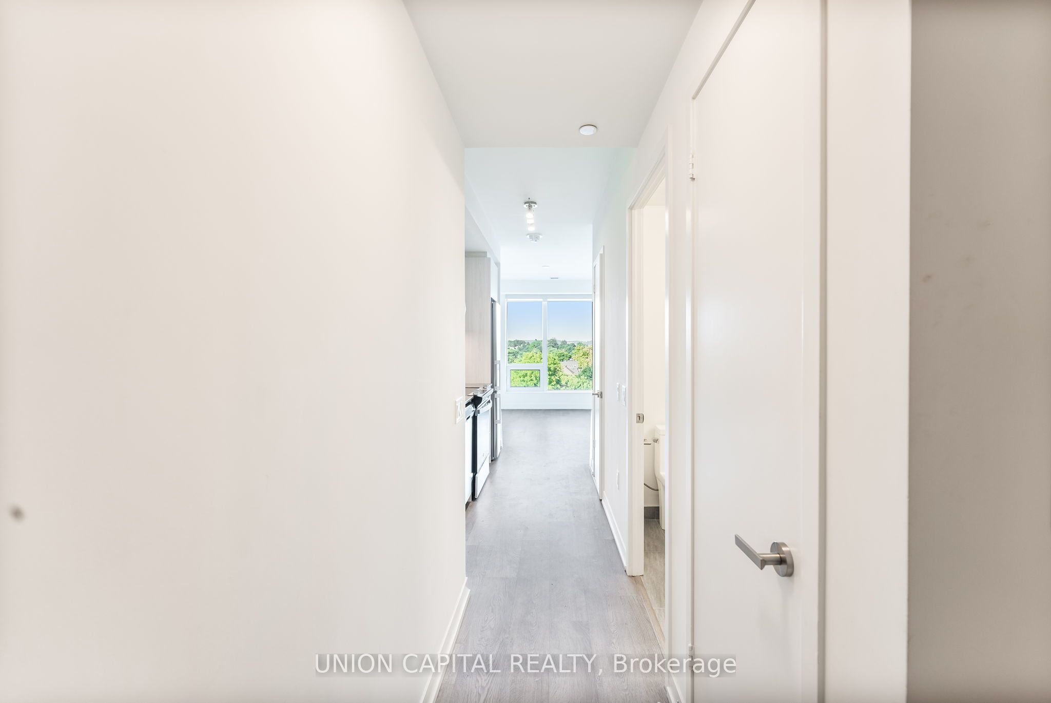 3 Rosewater Street E 601W