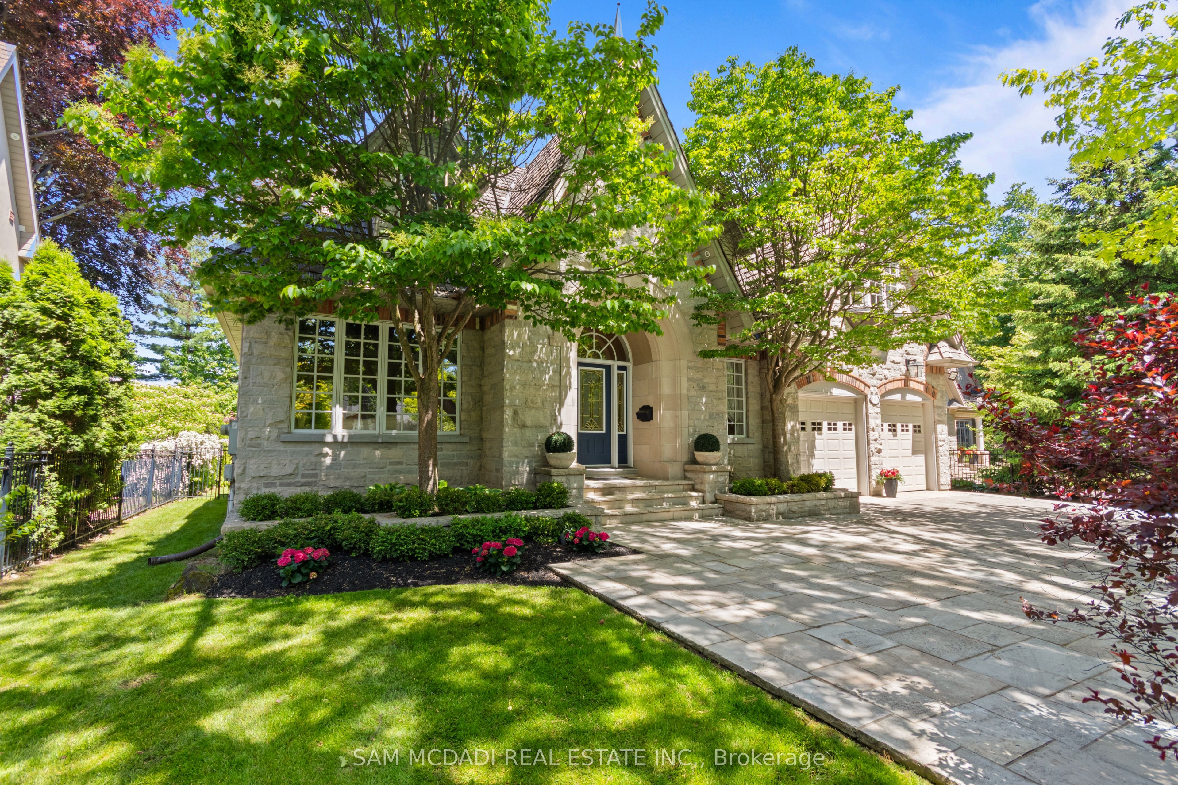 1301 Mississauga Road