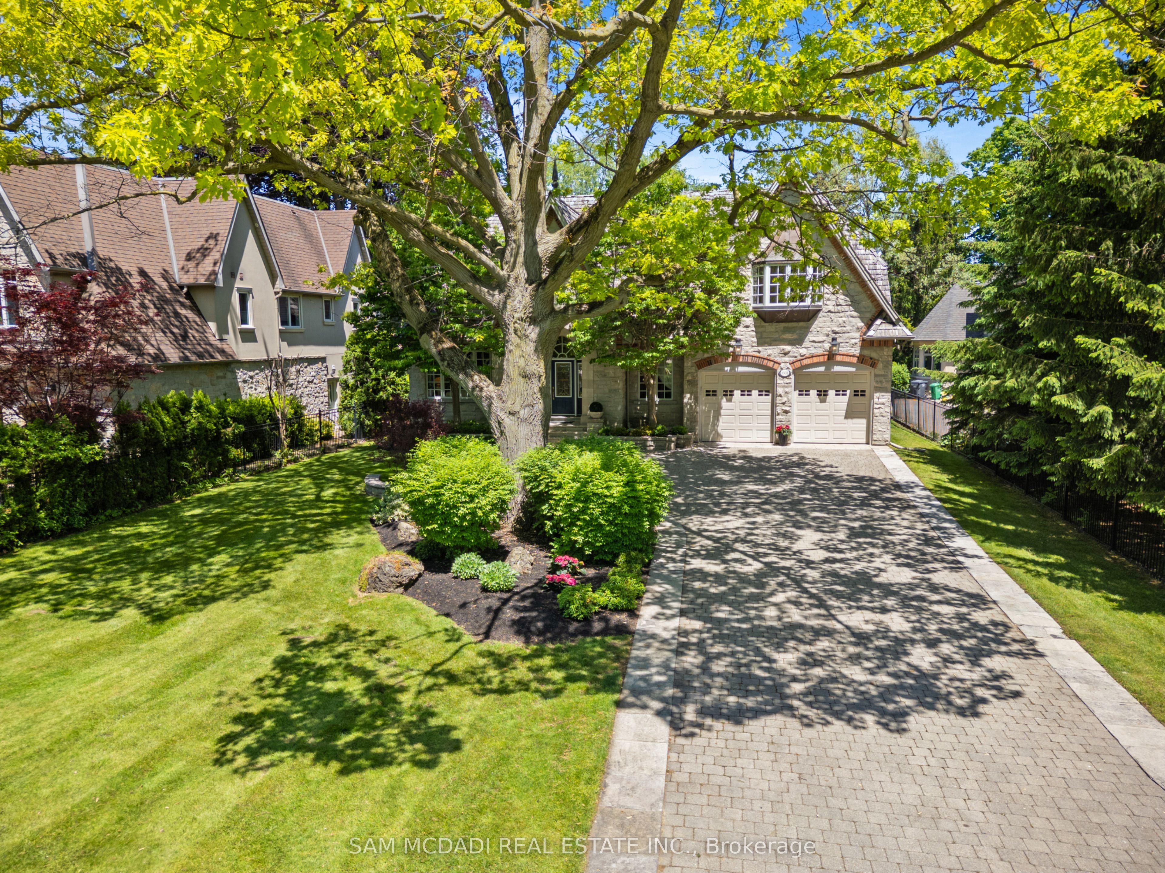 1301 Mississauga Road