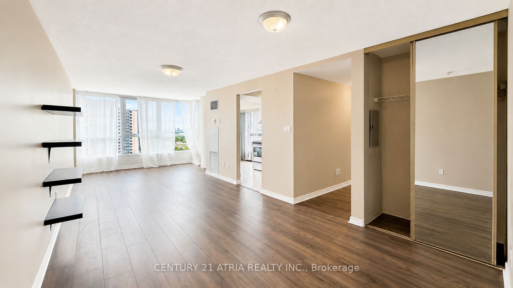 3233 Eglinton Avenue E 1213