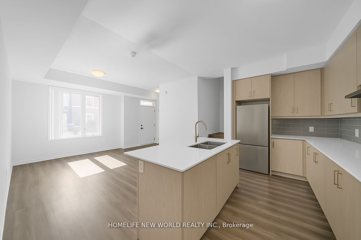 30 Almond Blossom Mews 112