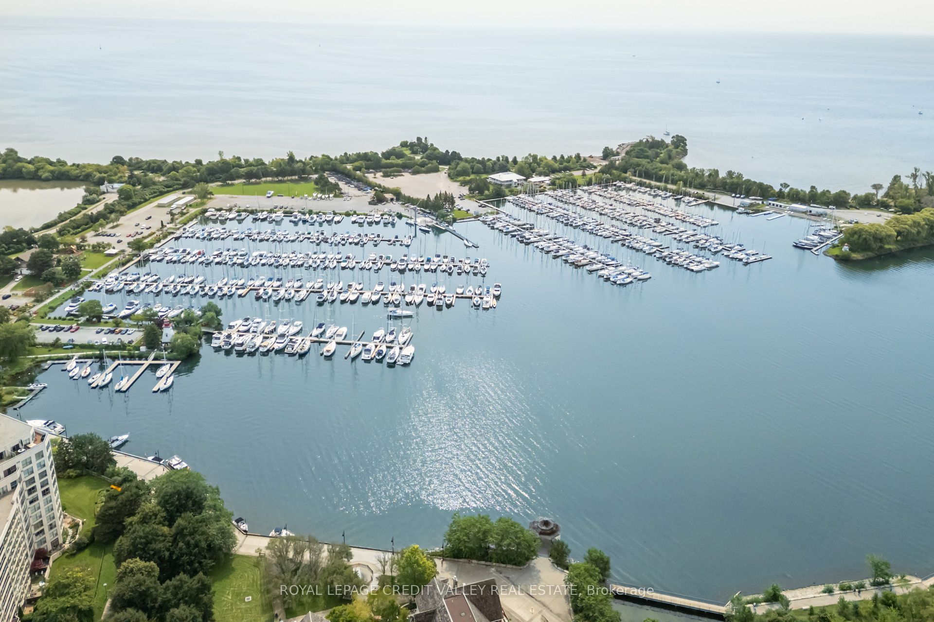2287 Lake Shore Boulevard W 501