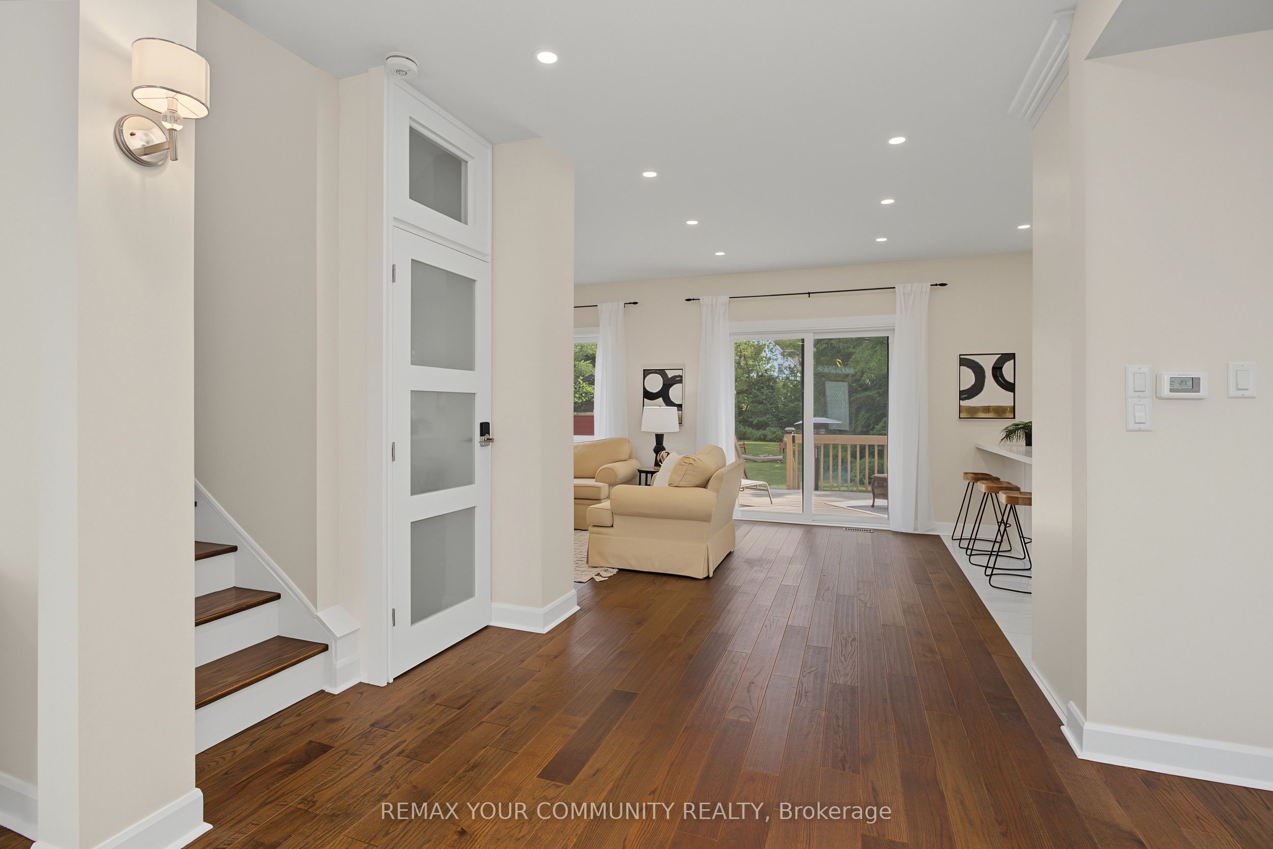 1111 King Street E