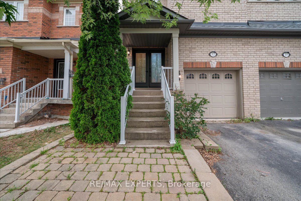 12 Silvervalley Drive