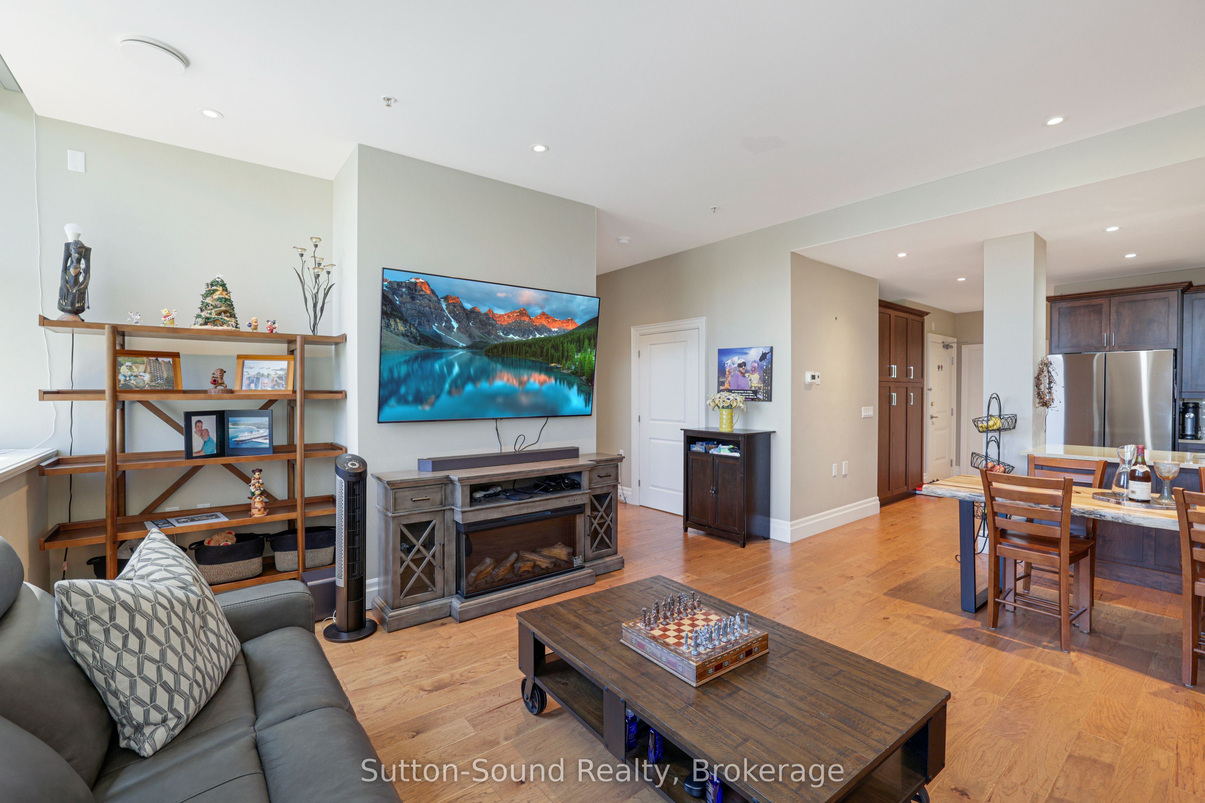 945 3rd Avenue E 303
