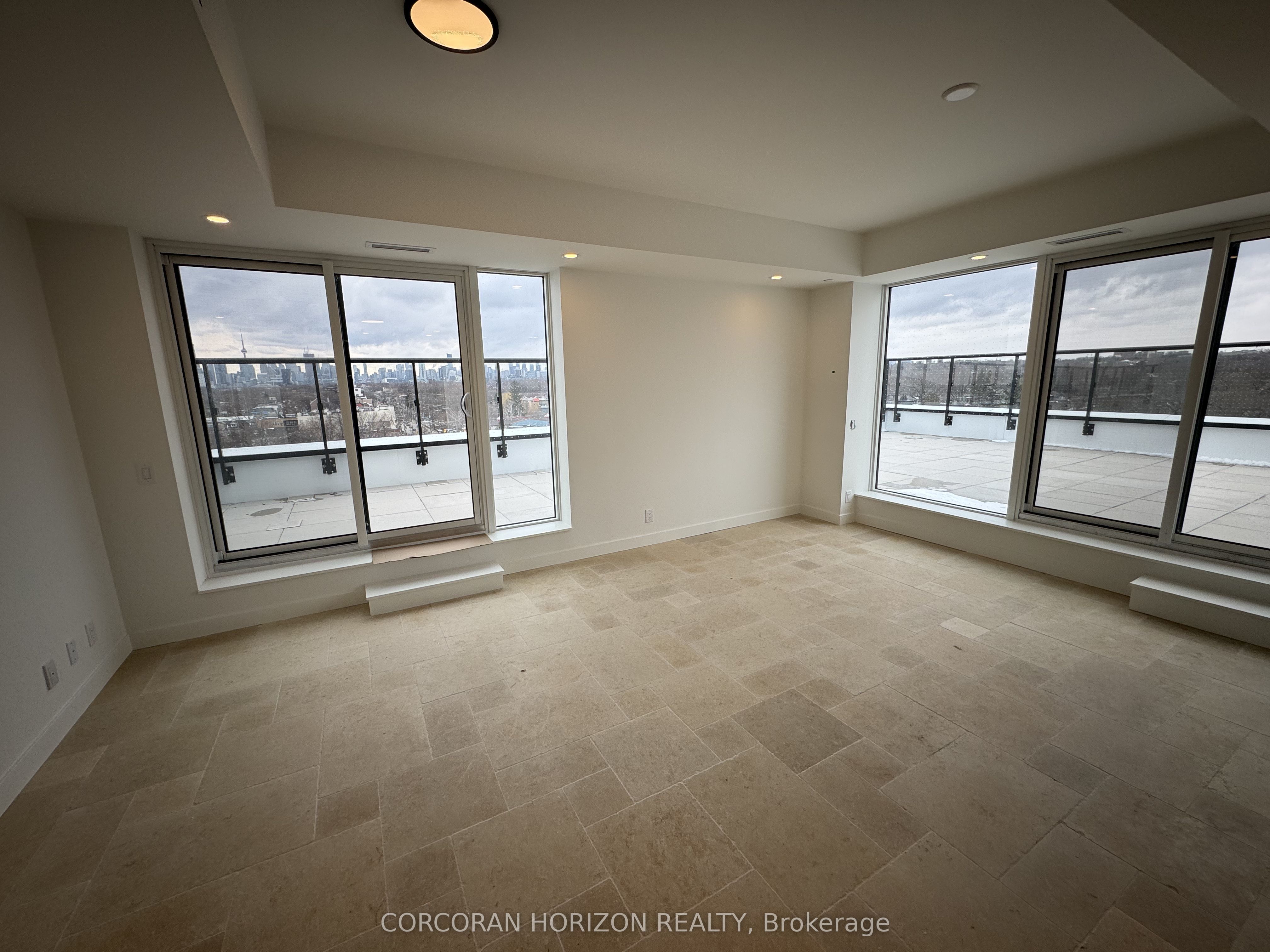 1050 Eastern Avenue 819