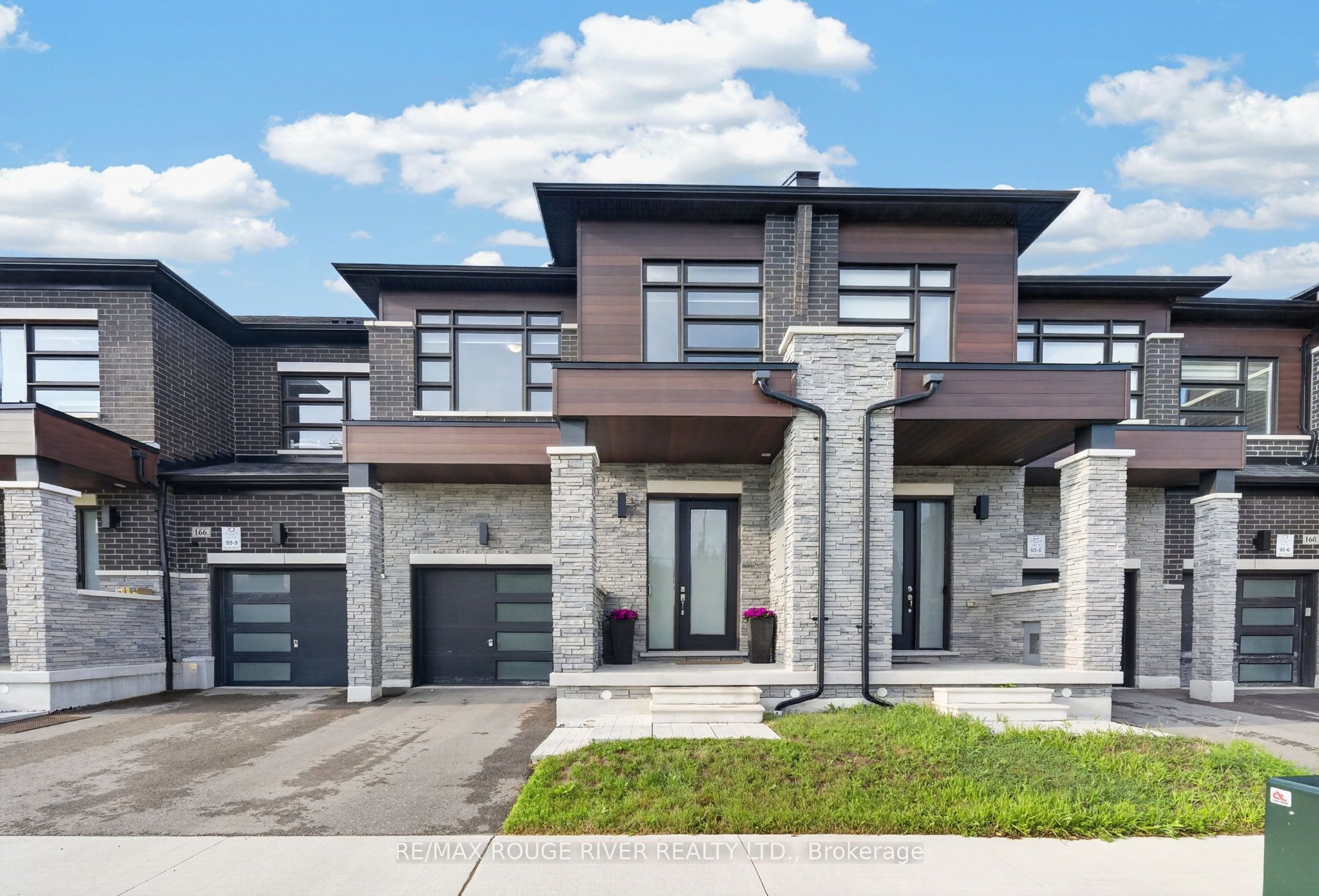 164 Ogston Crescent