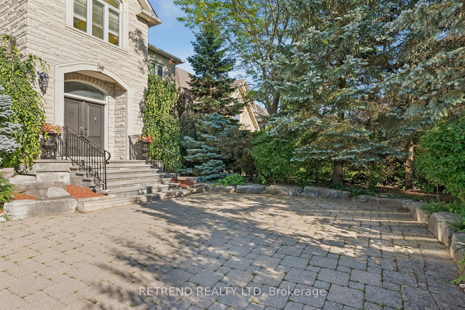 791 Clarence Street