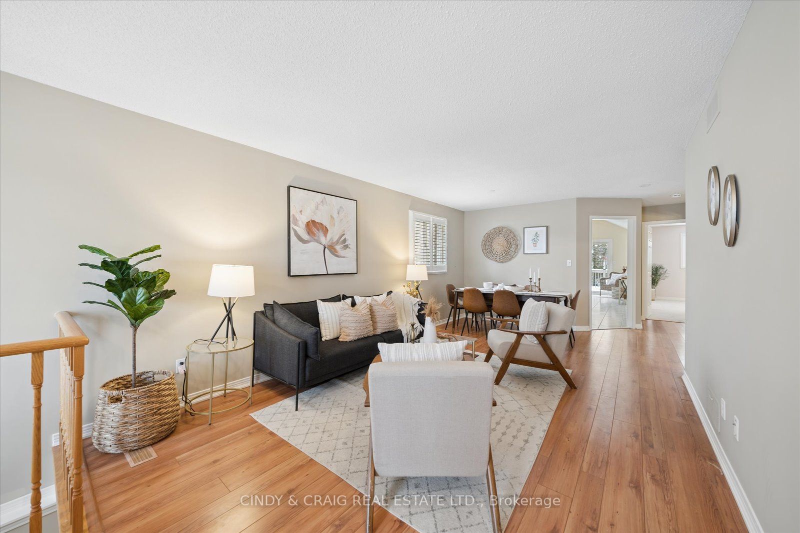 318 Sandringham Drive