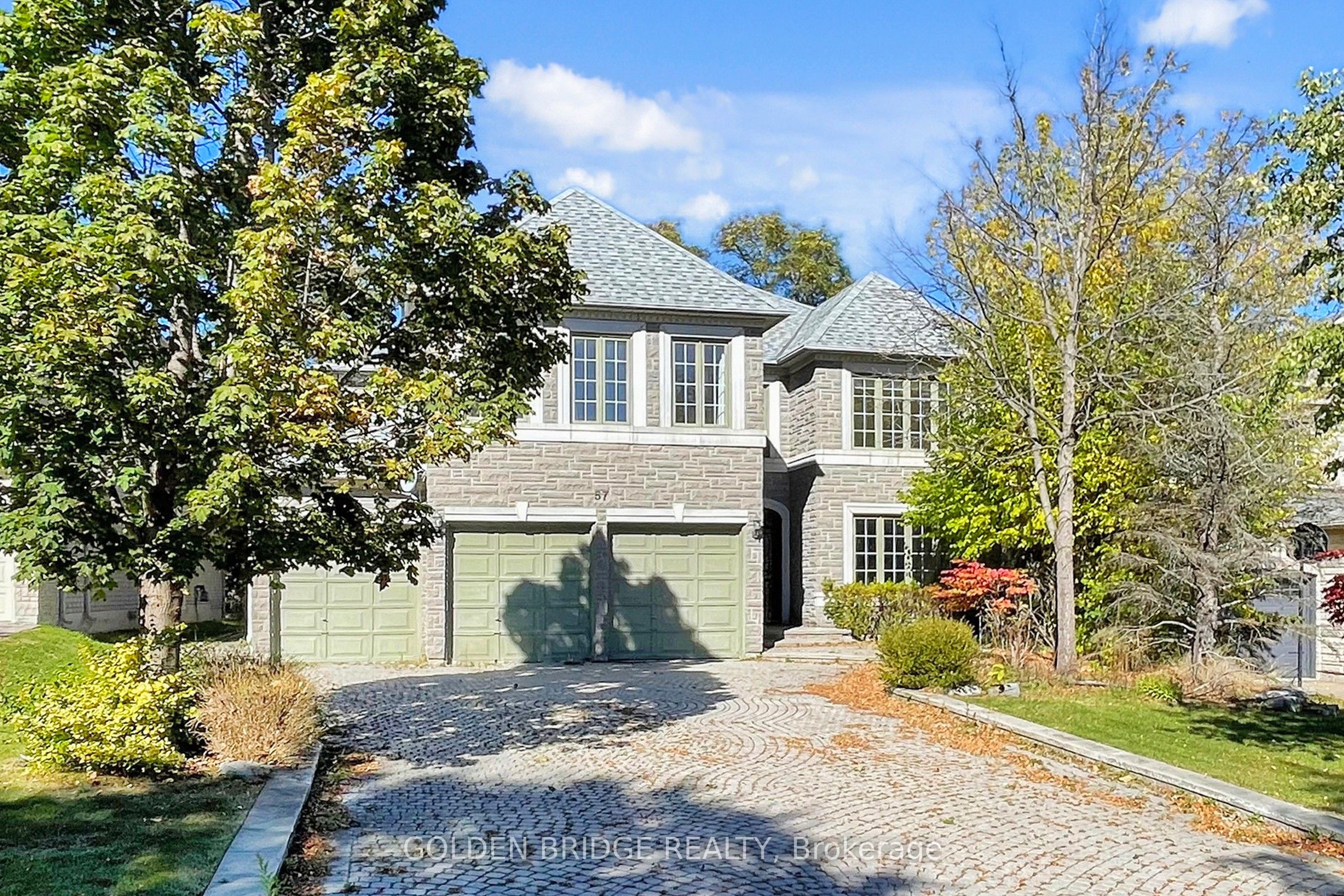 57 Cassandra Crescent