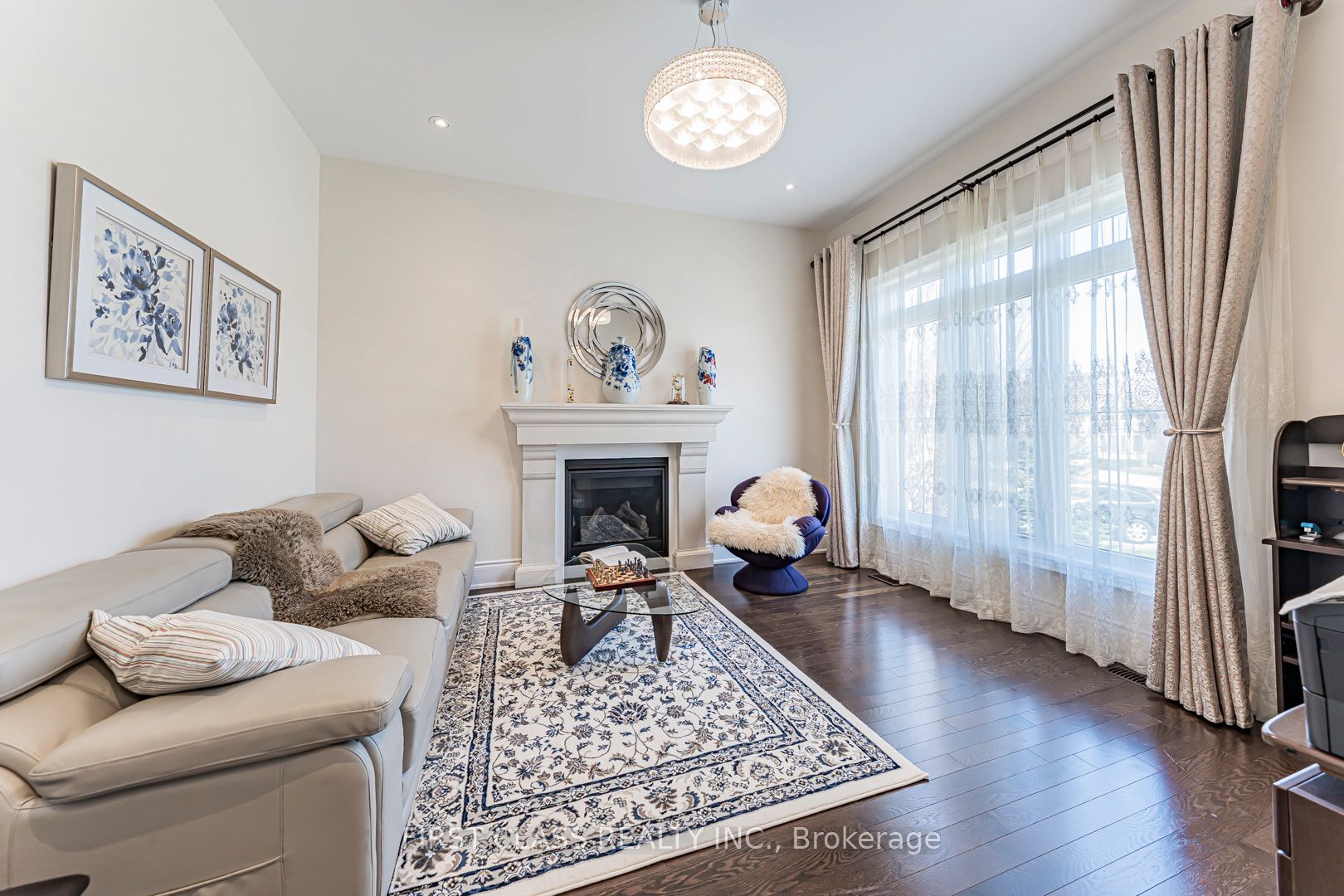 30 Somer Rumm Court