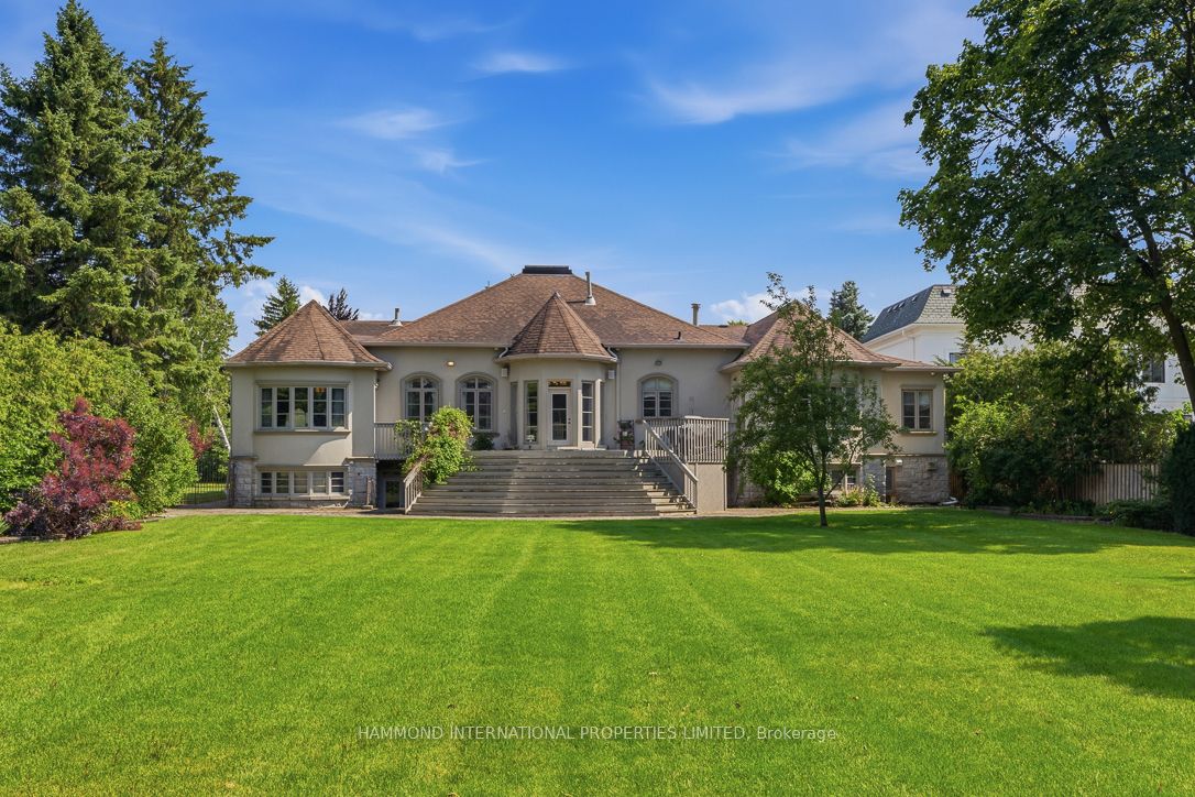 12 Denham Drive