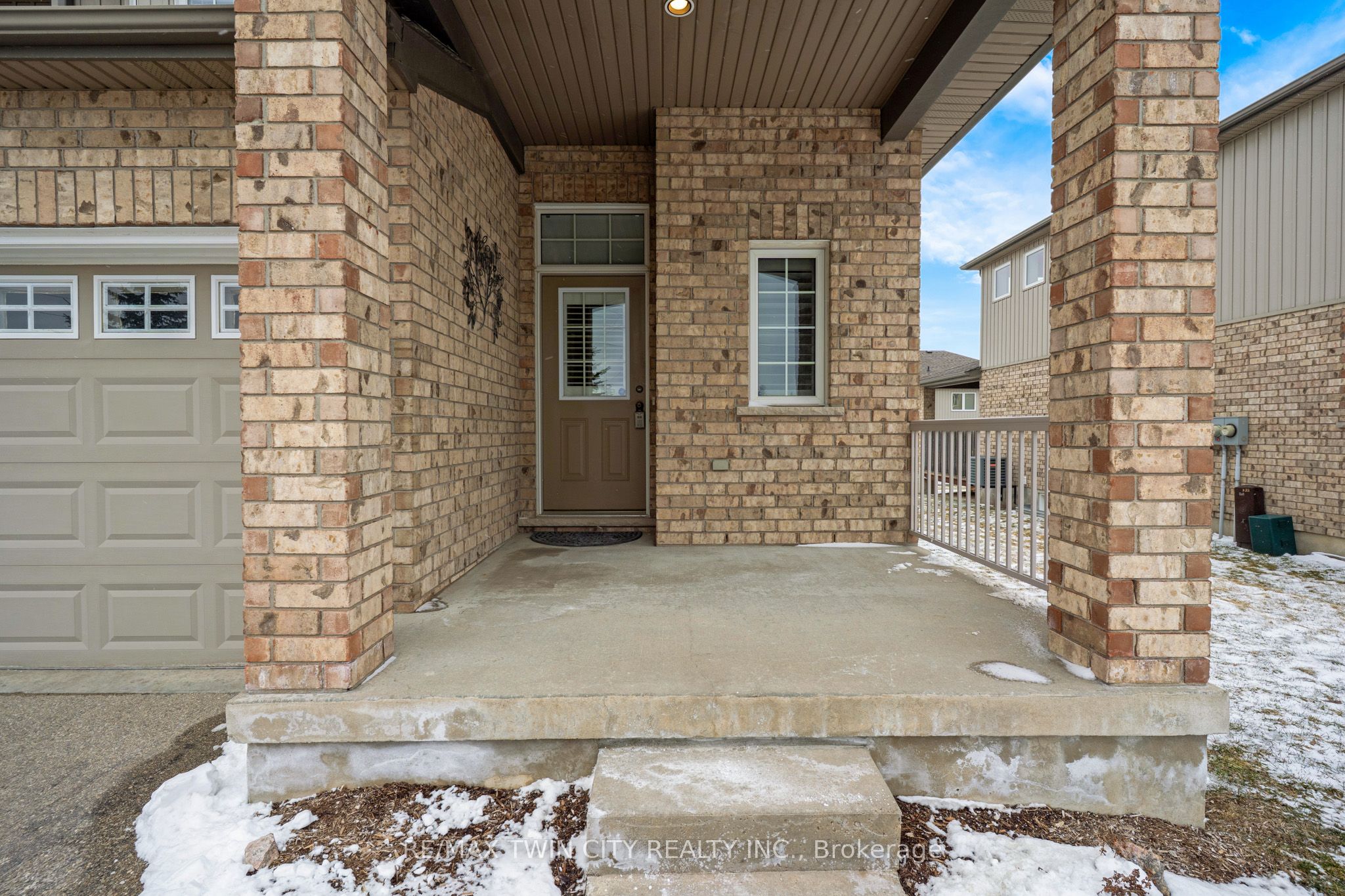 31 Townsend Drive 64