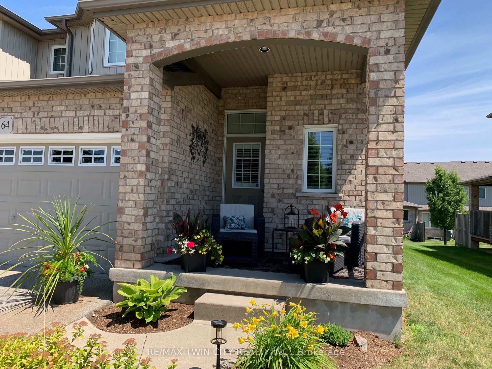 31 Townsend Drive 64