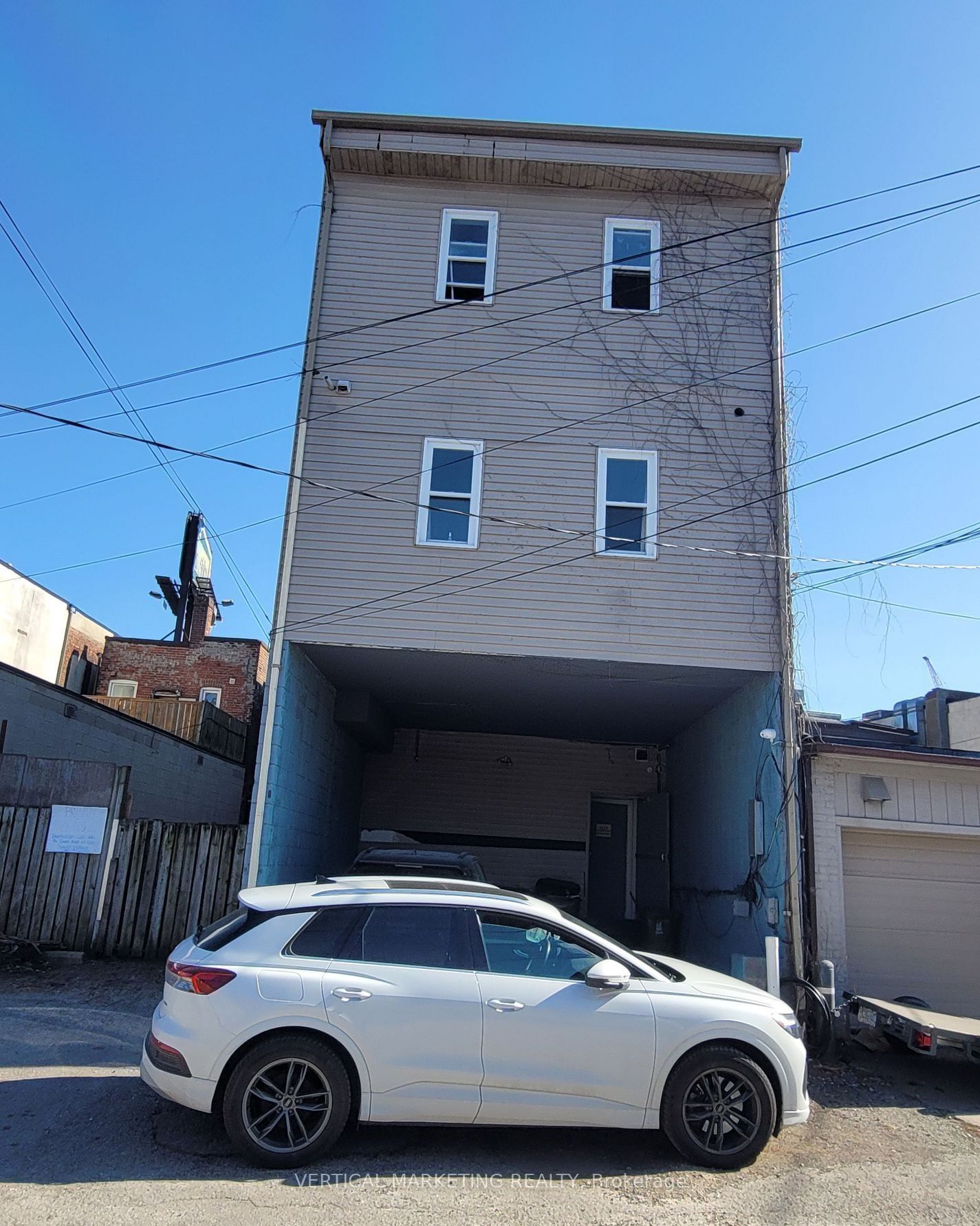 2766 Danforth Avenue