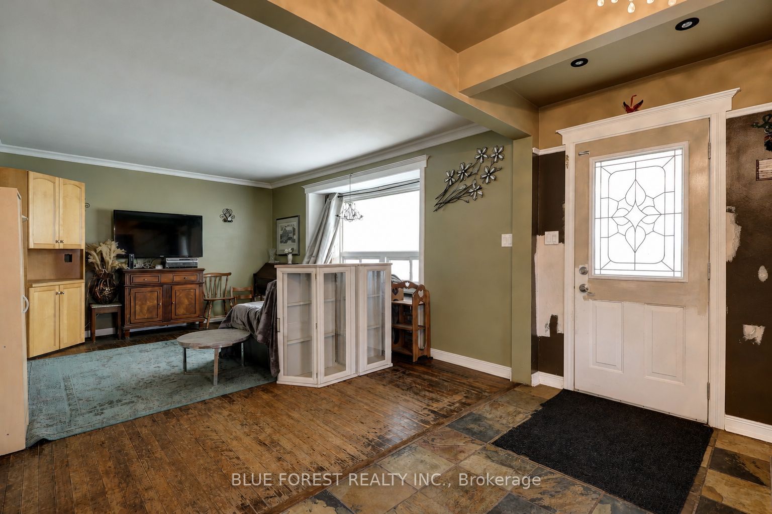 371 FLANDERS Row