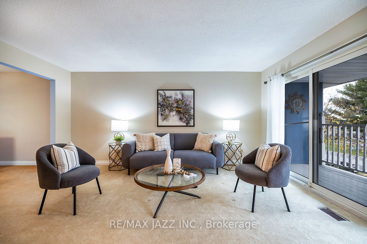 1259 Sunningdale Avenue