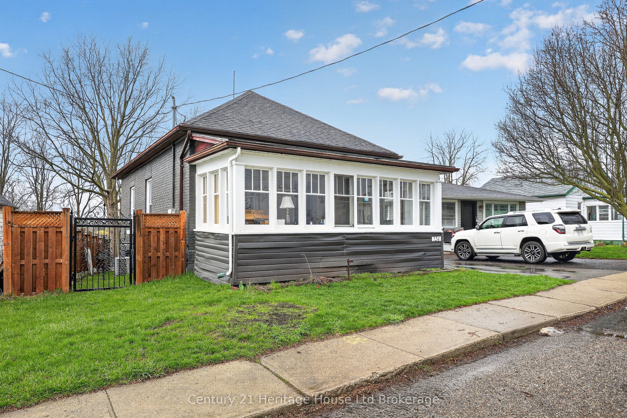 124 East Park Drive