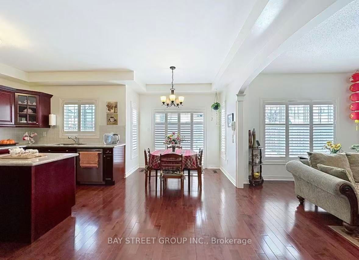 6 Winterton Way
