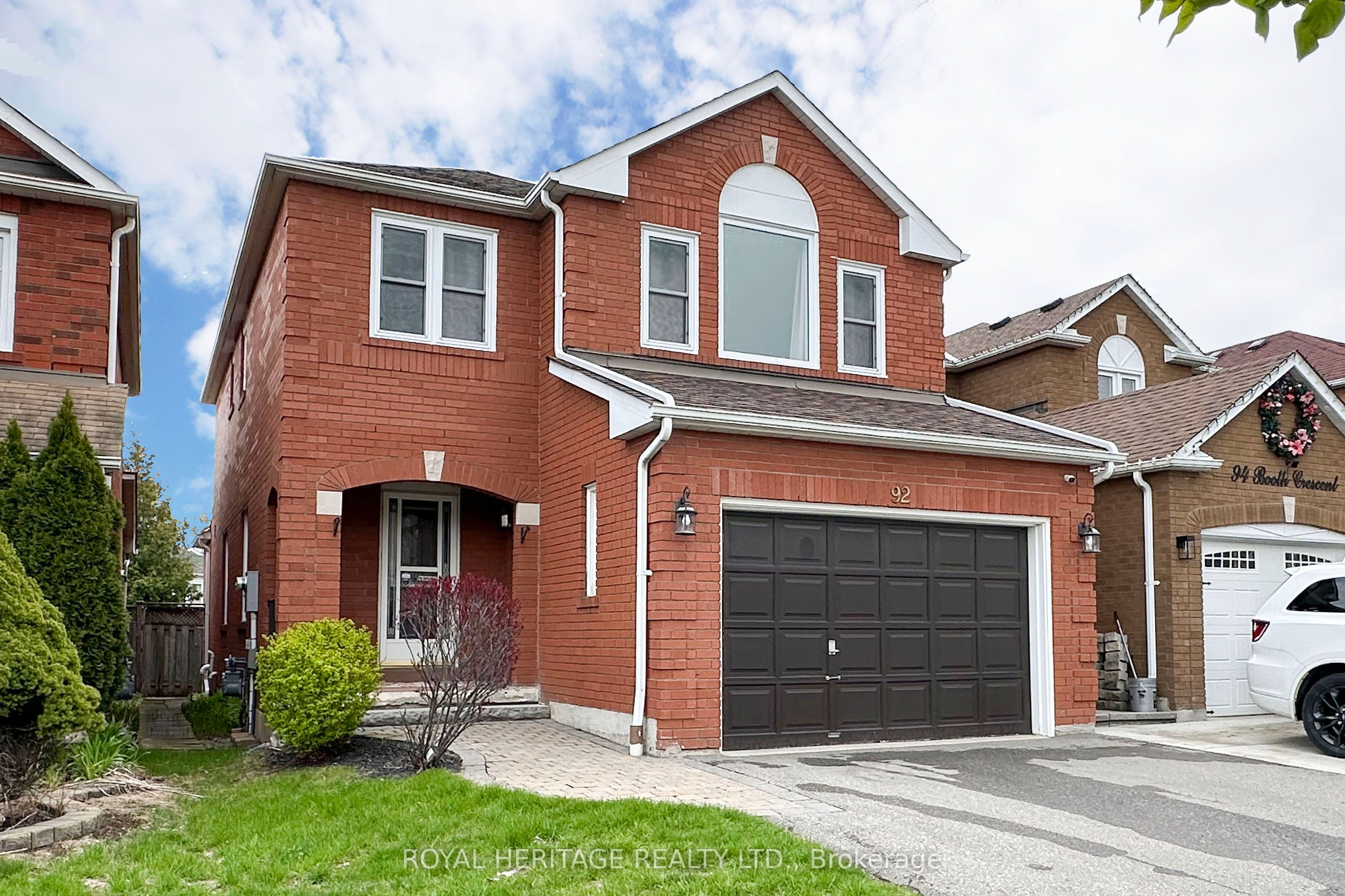 92 Booth Crescent