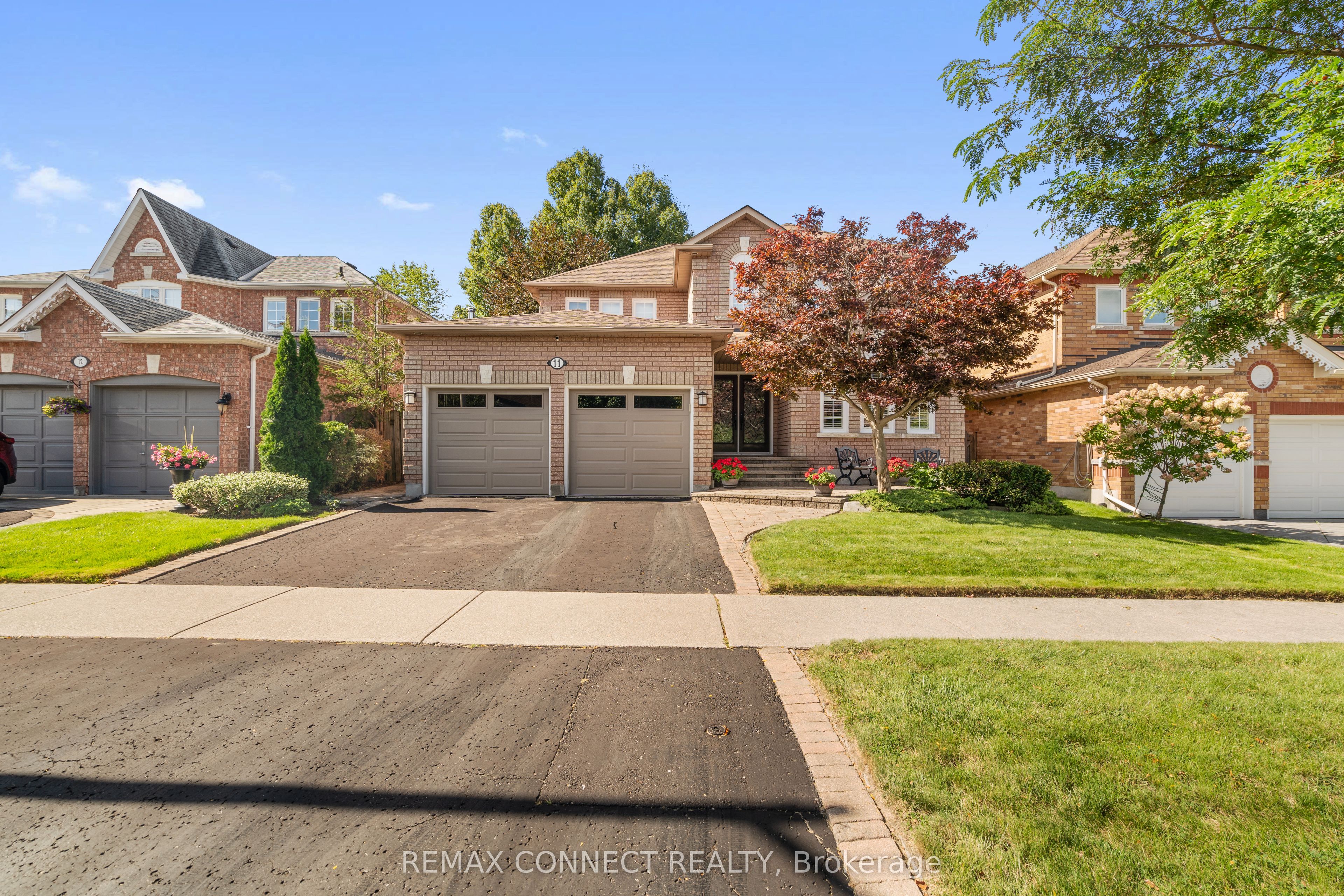 11 Mcneilage Court