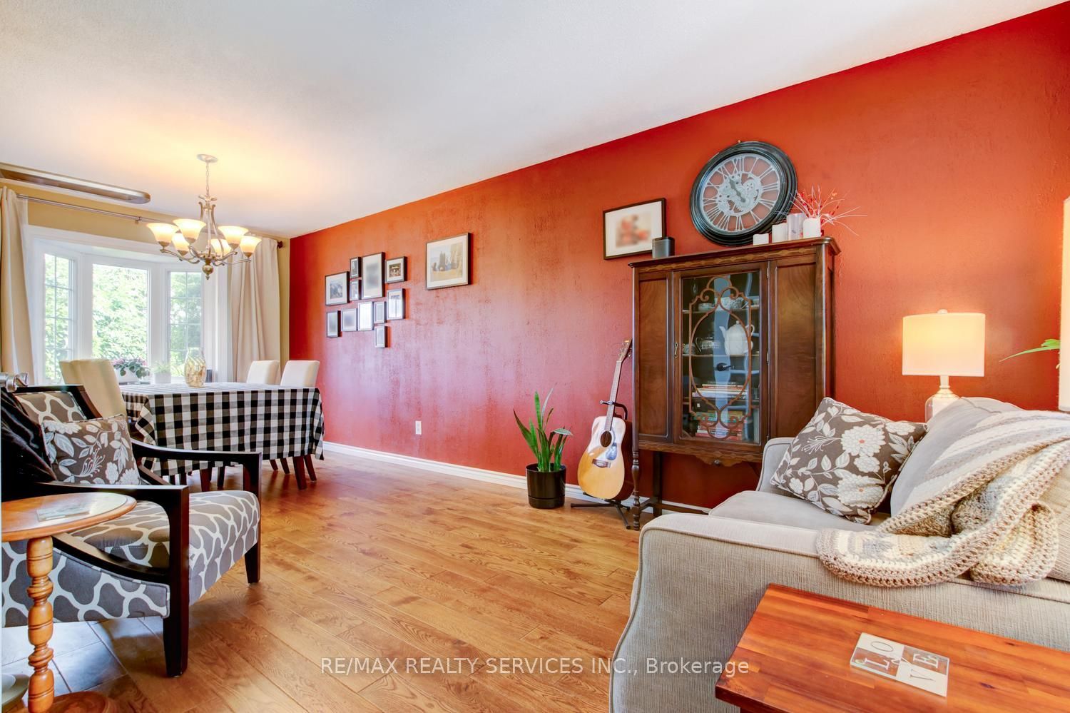 16 Cavalier Court