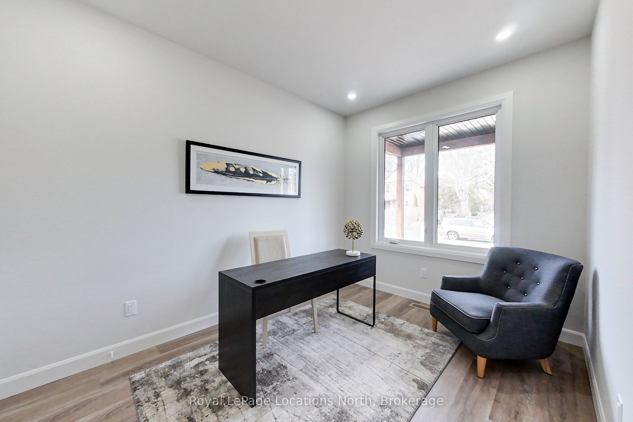 145 Boucher Street E