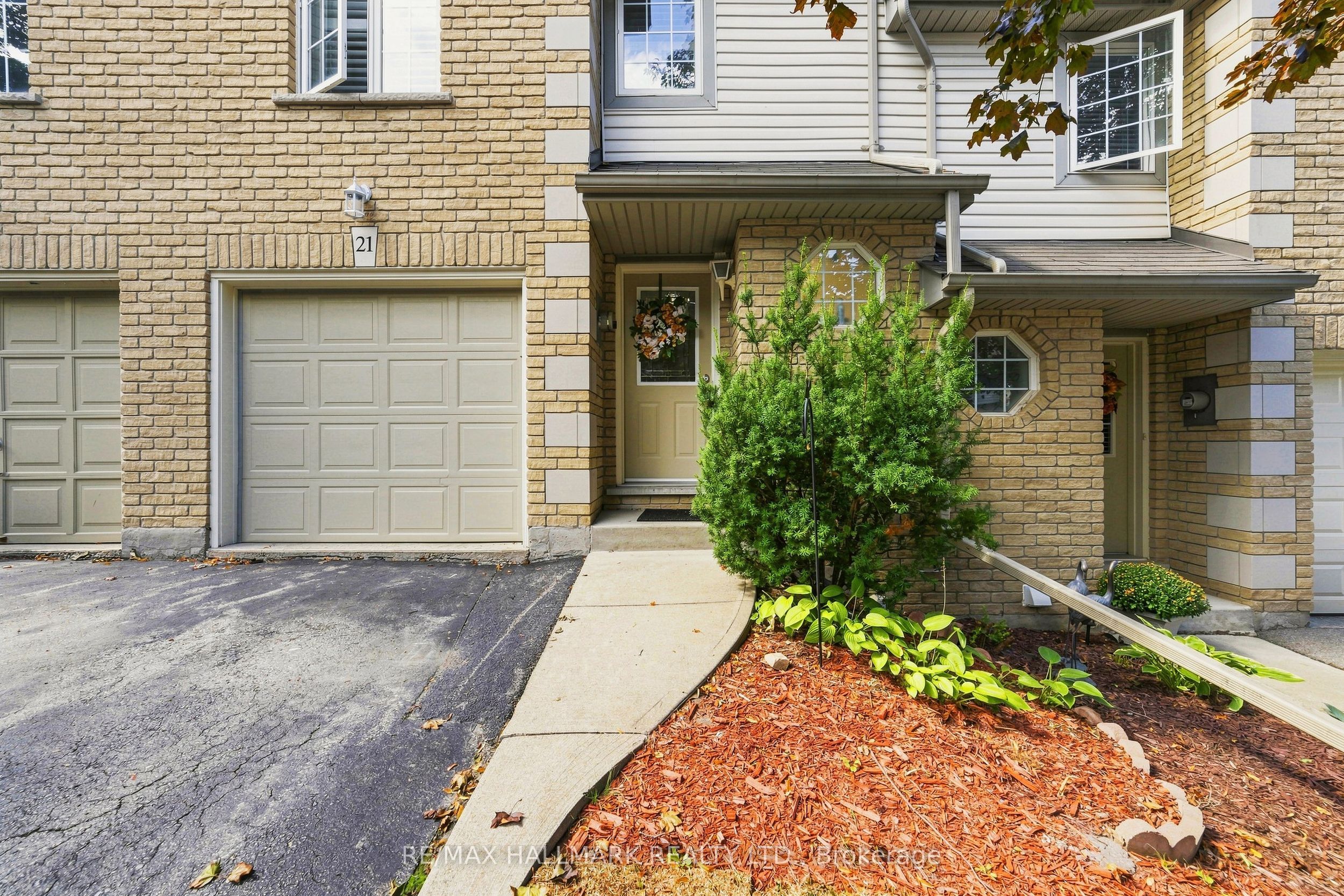 31 Moss Boulevard 21