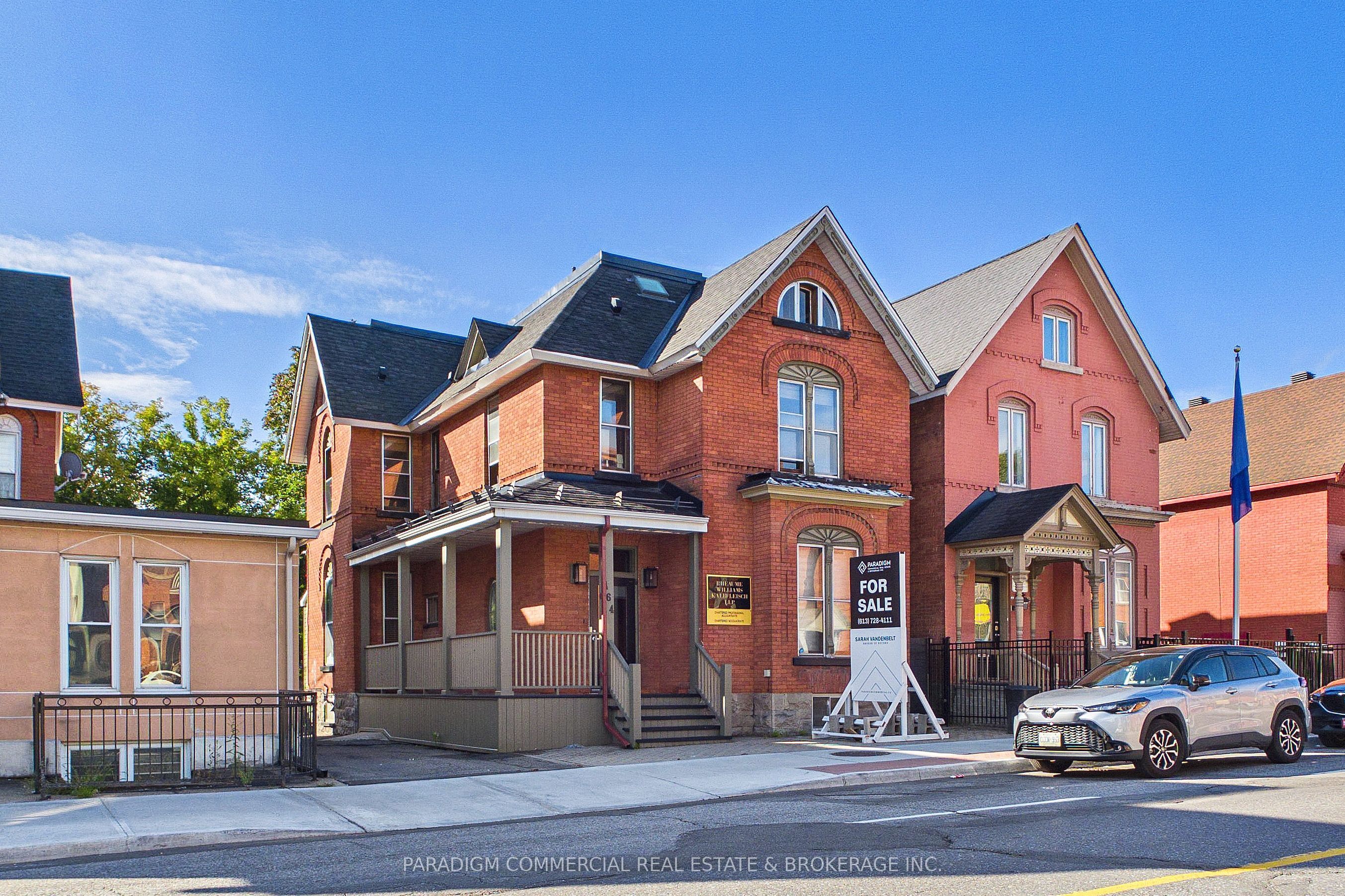 464 Somerset Street W
