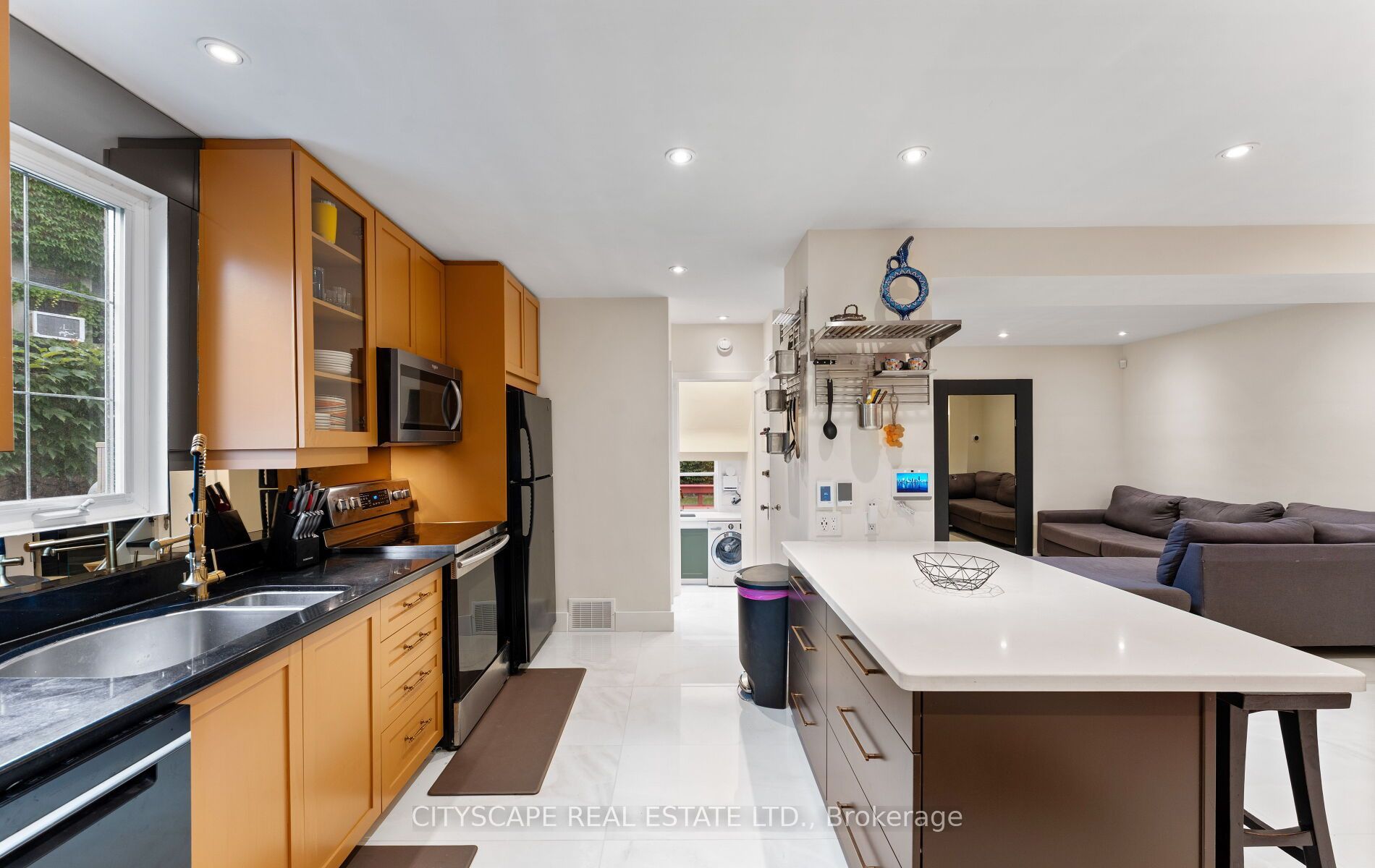 50 South Kingsway N/A