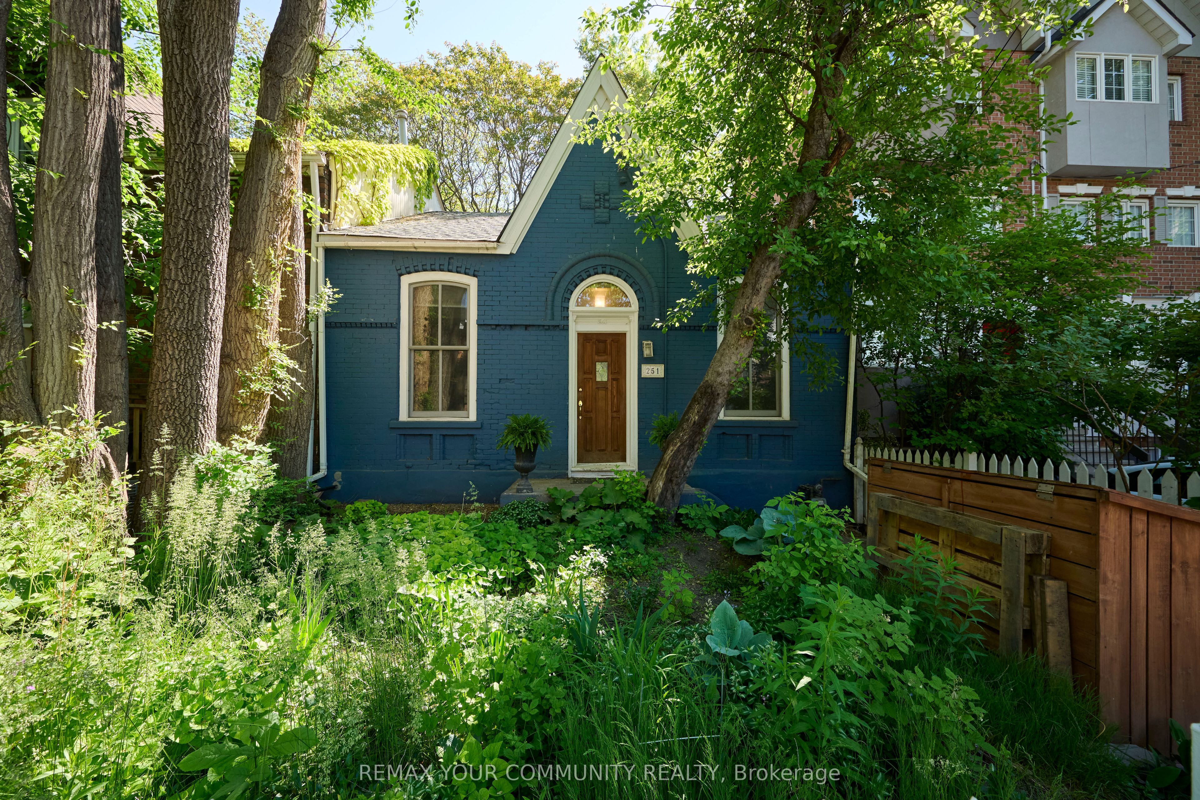 251 Berkeley Street